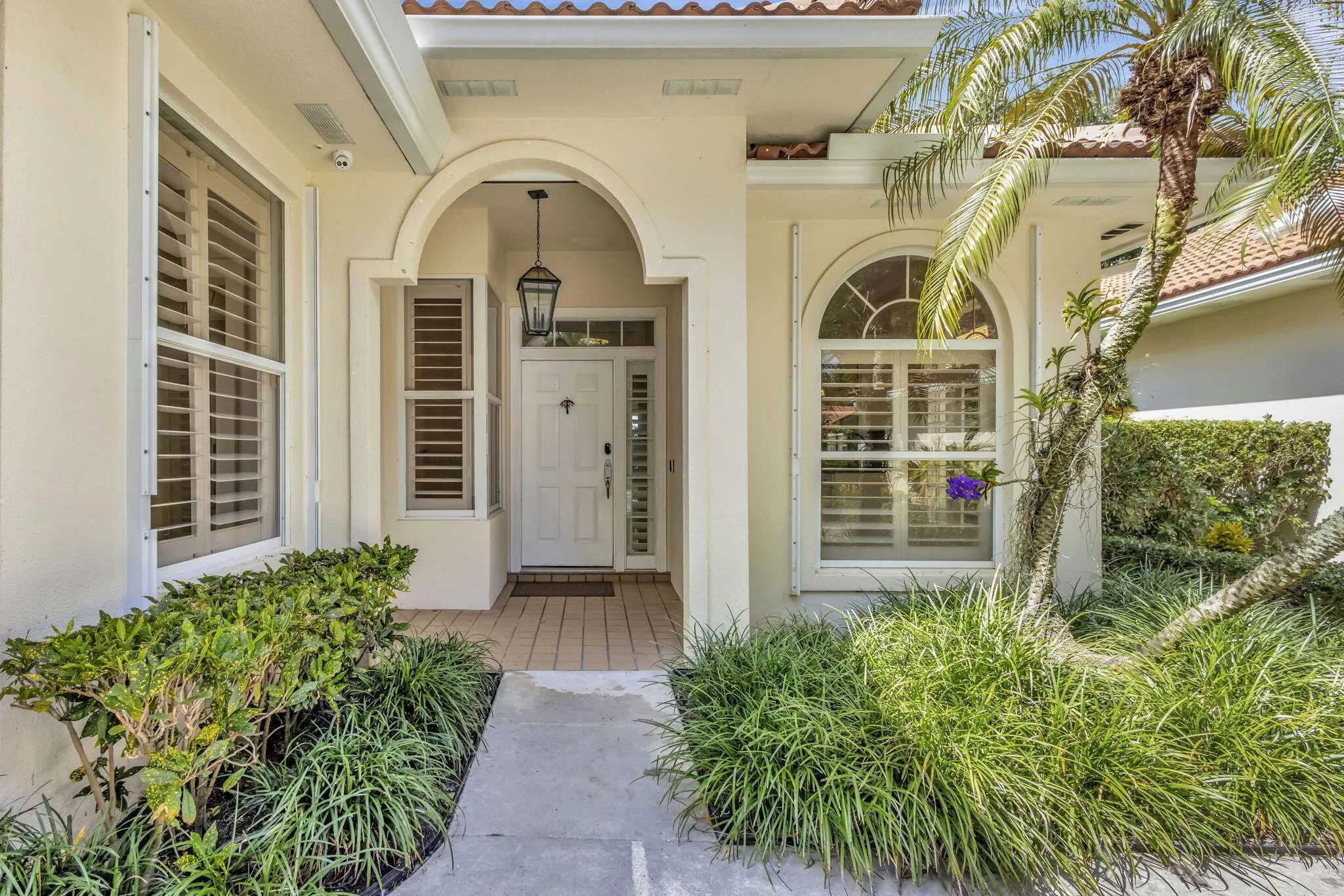 229 E Tall Oaks Circle