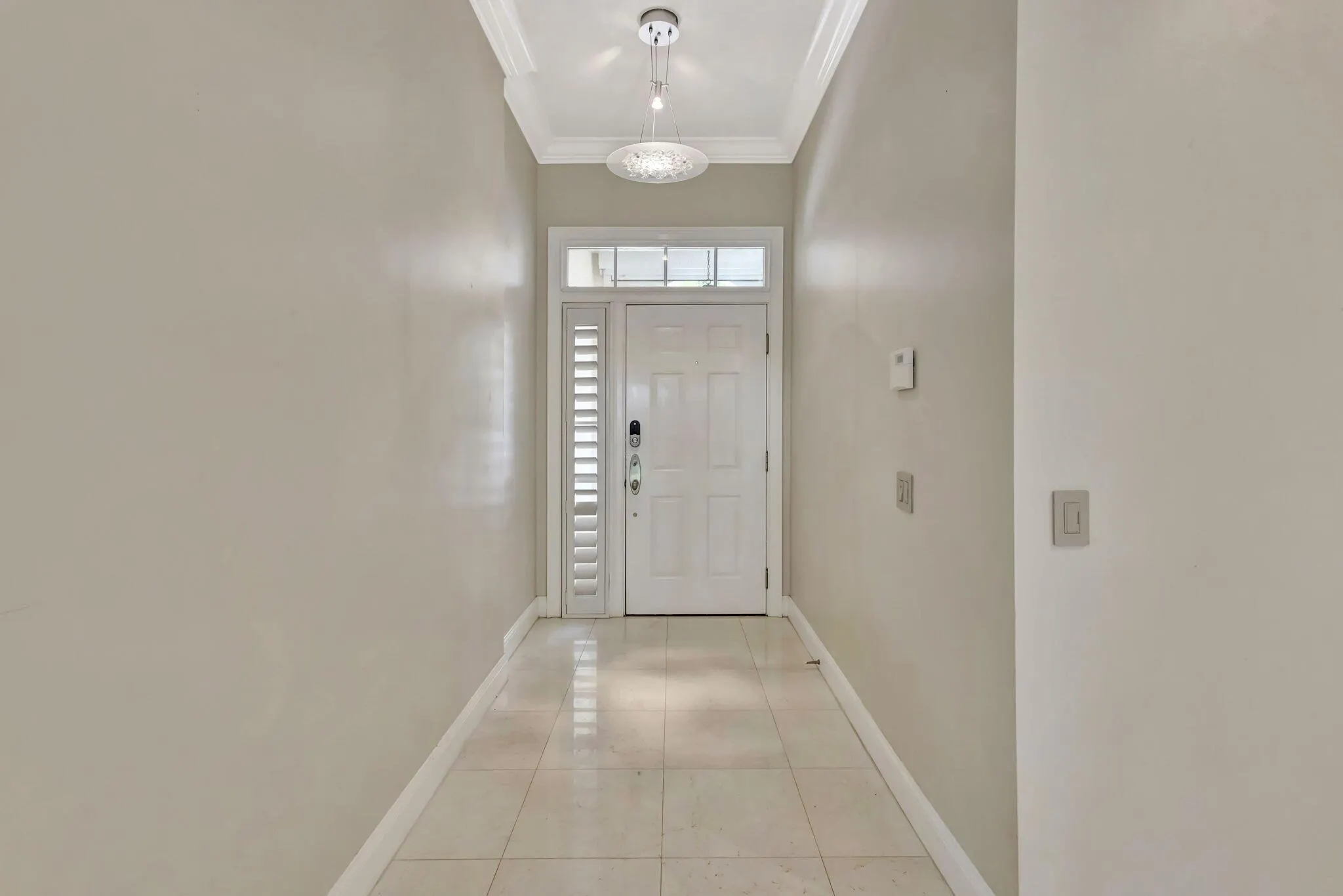 229 E Tall Oaks Circle