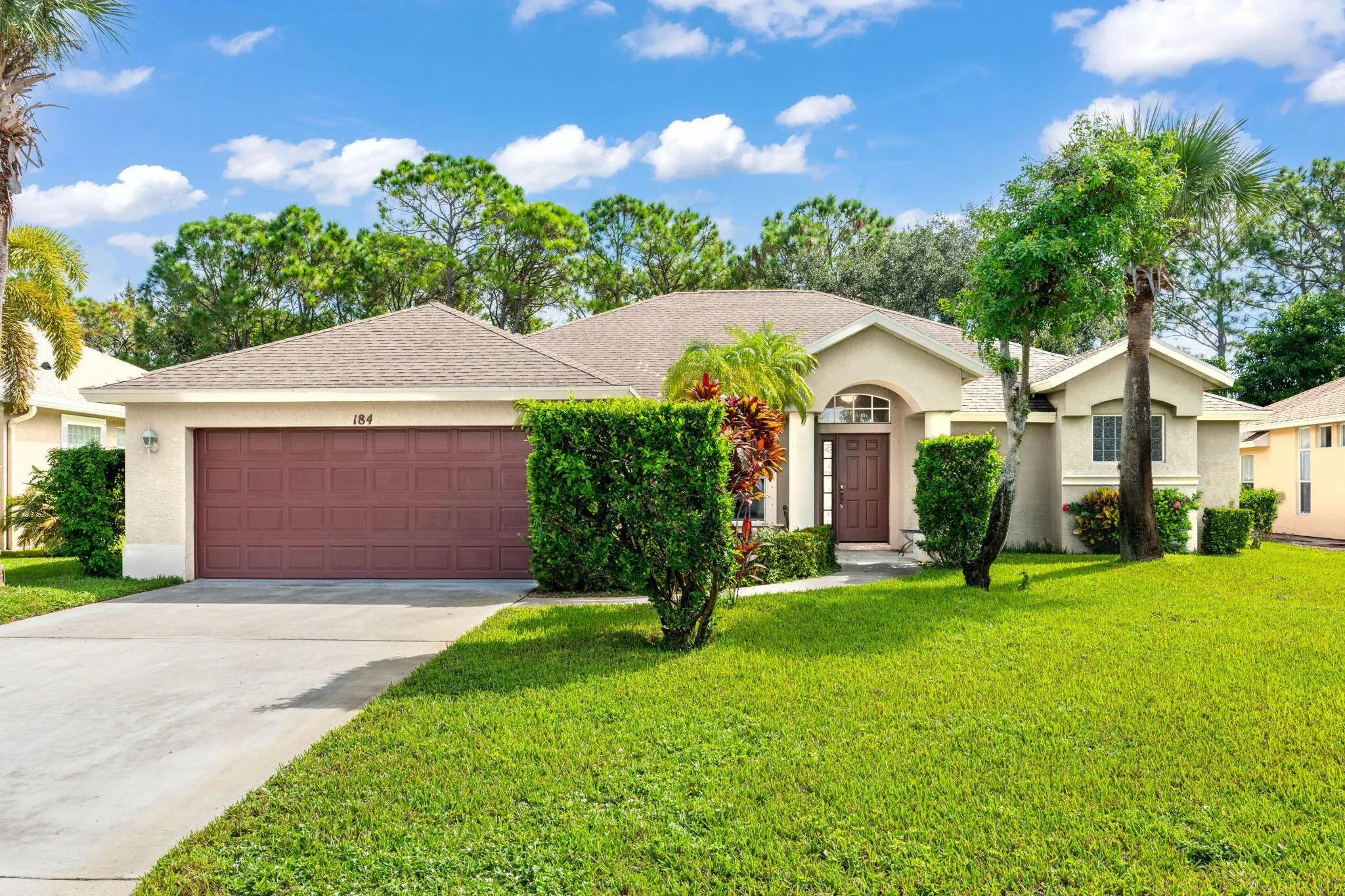 184 SW Fernleaf Trail