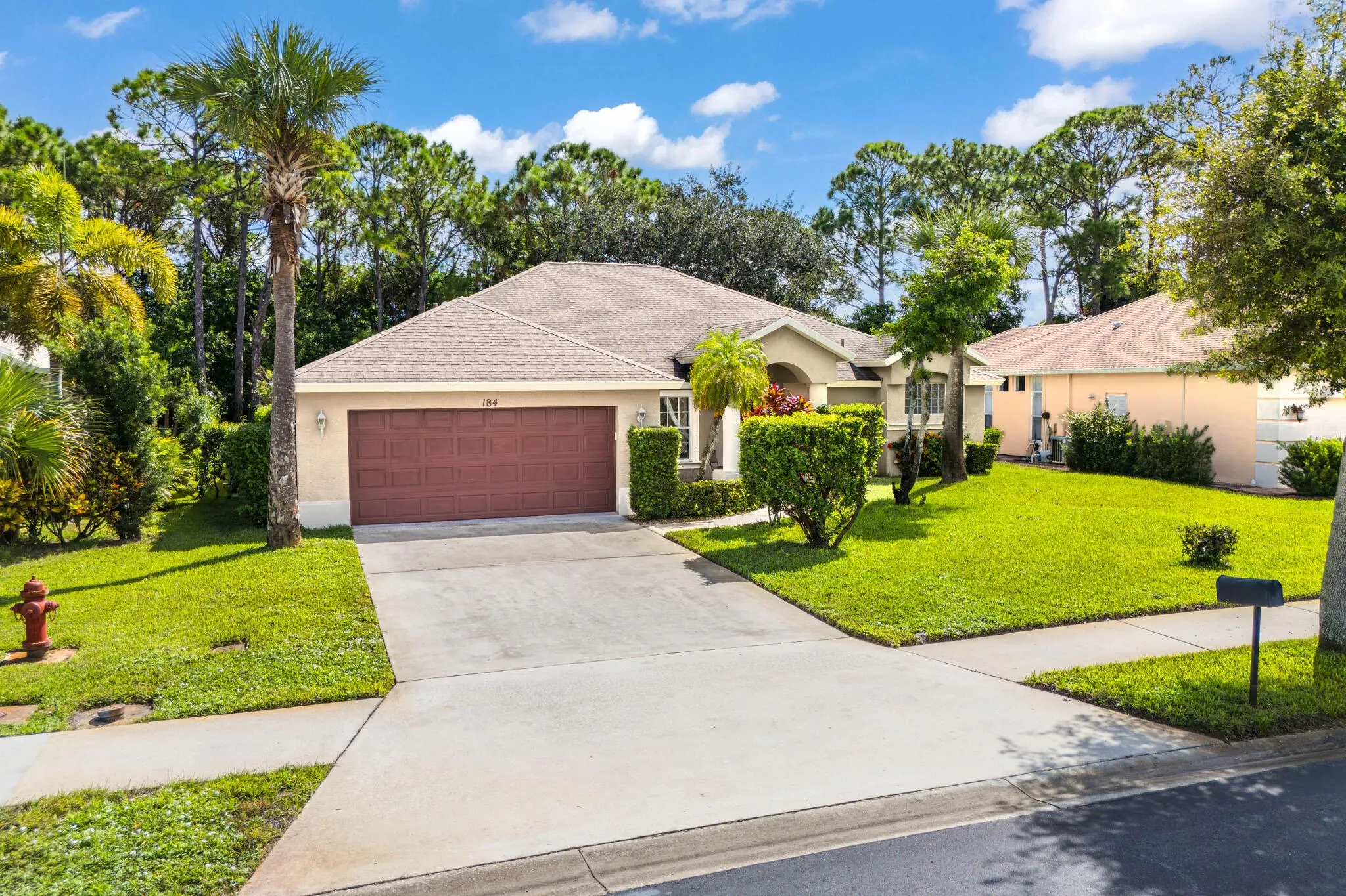 184 SW Fernleaf Trail