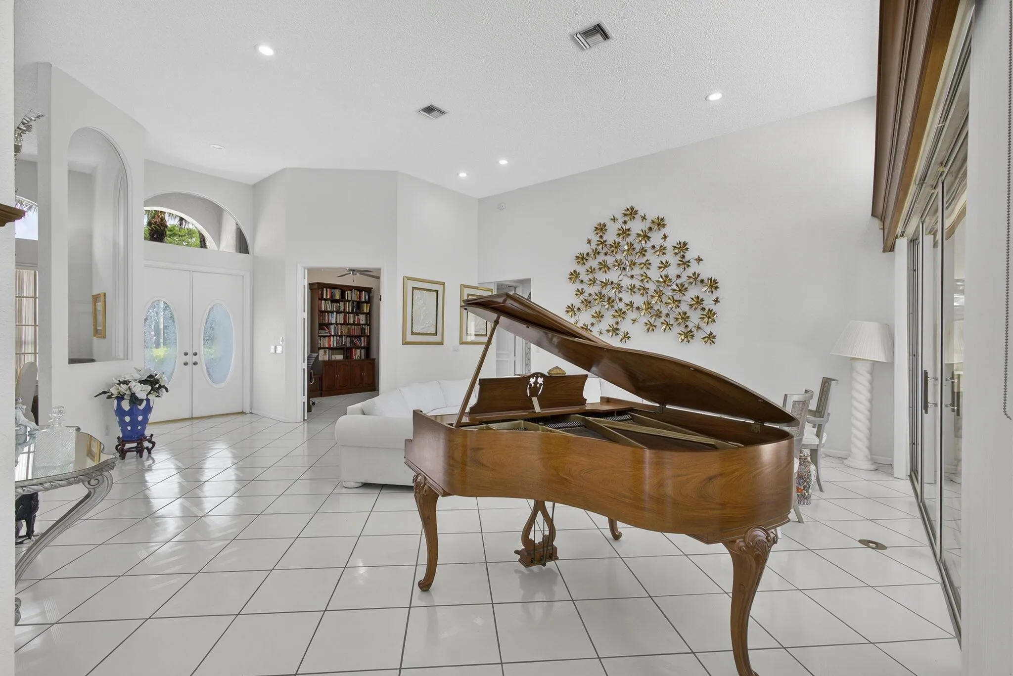 4912 Exeter Estate Lane