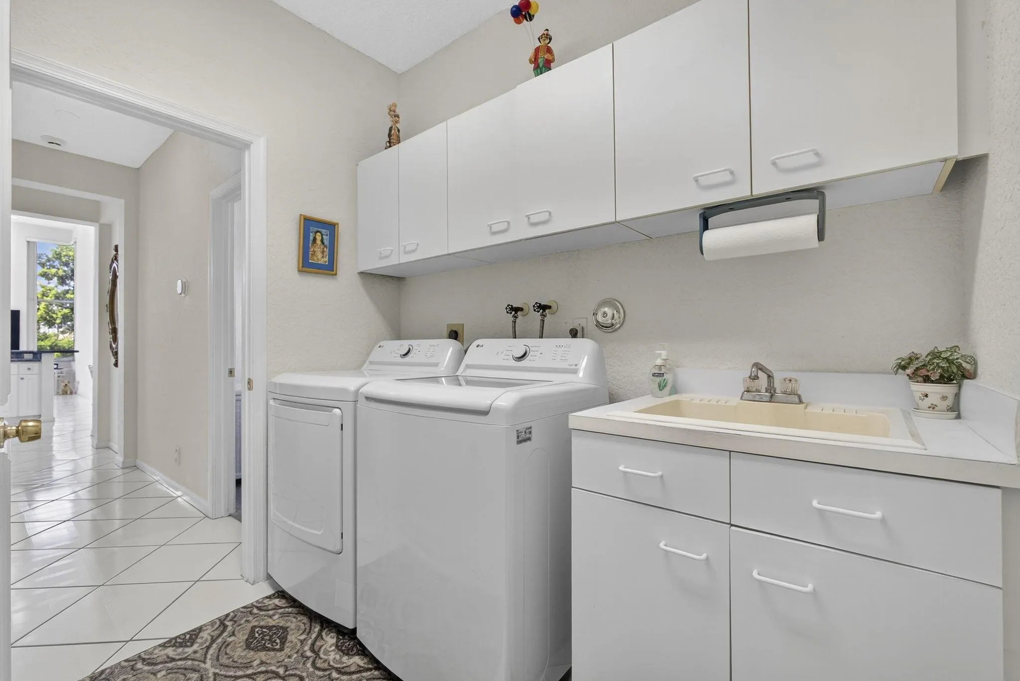 4912 Exeter Estate Lane