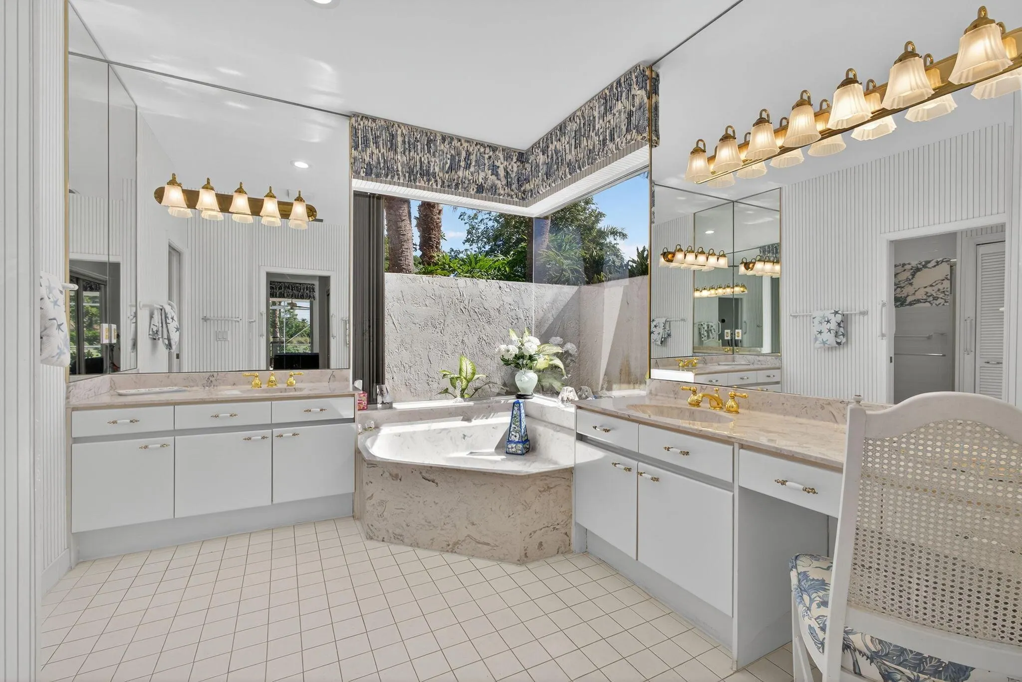 4912 Exeter Estate Lane