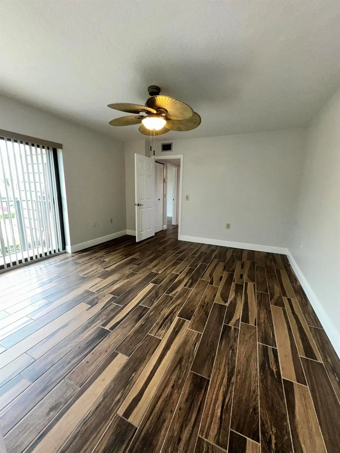2324 23rd Court, #55d