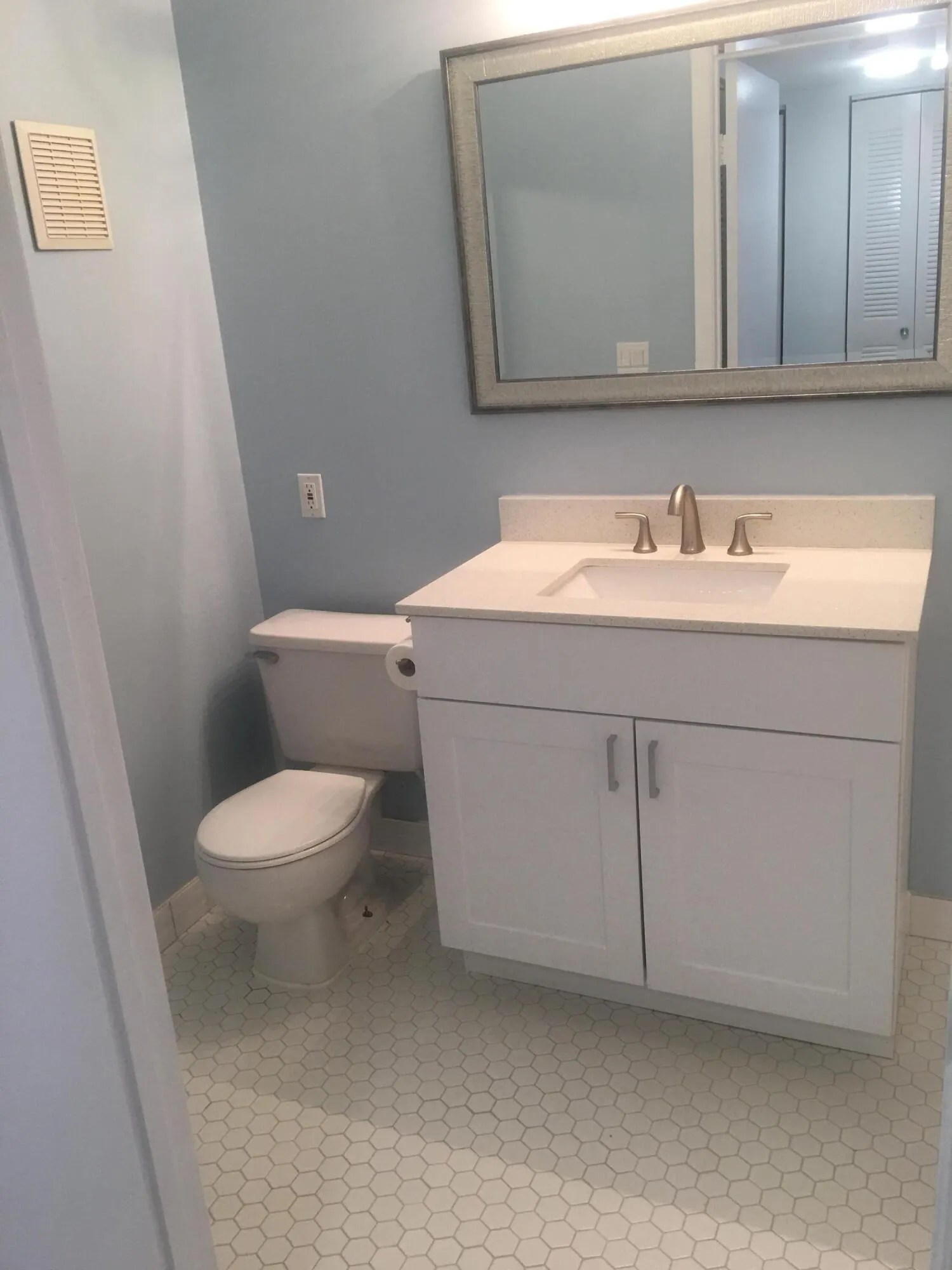 815 W Boynton Beach Boulevard, #3-103
