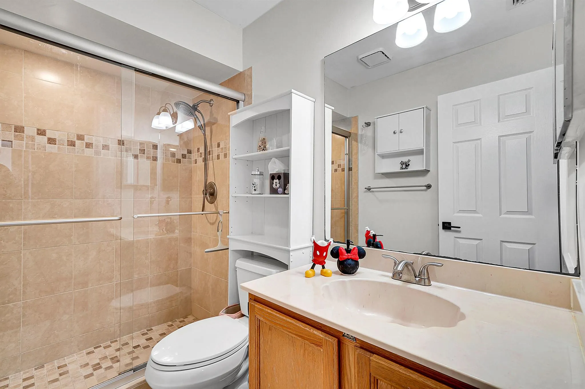 3335 Deer Creek Lake Shore Drive