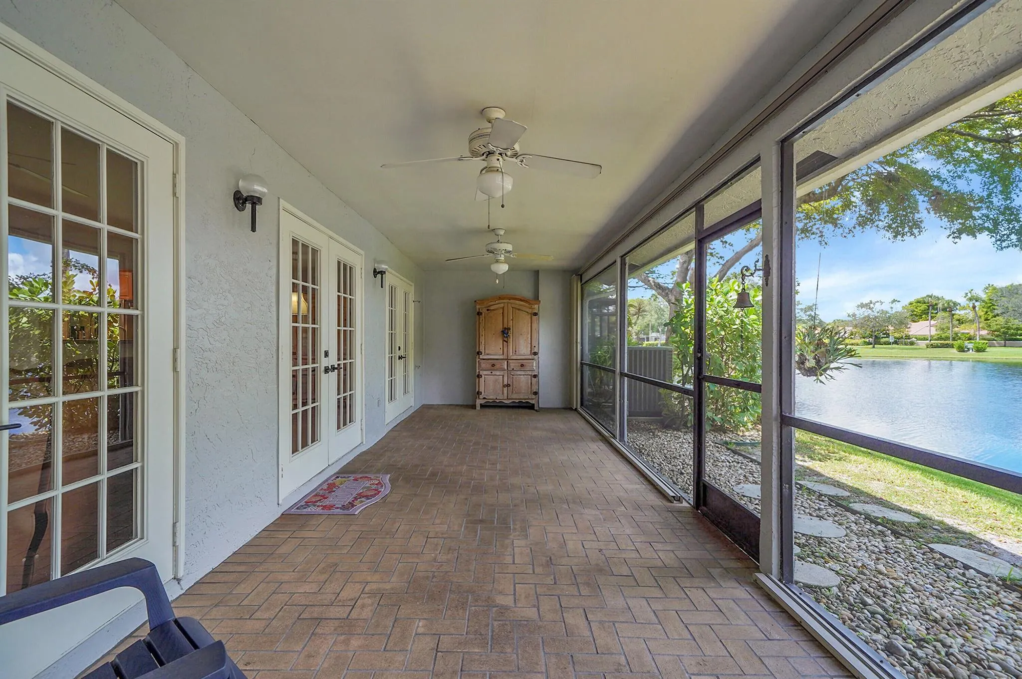 3335 Deer Creek Lake Shore Drive
