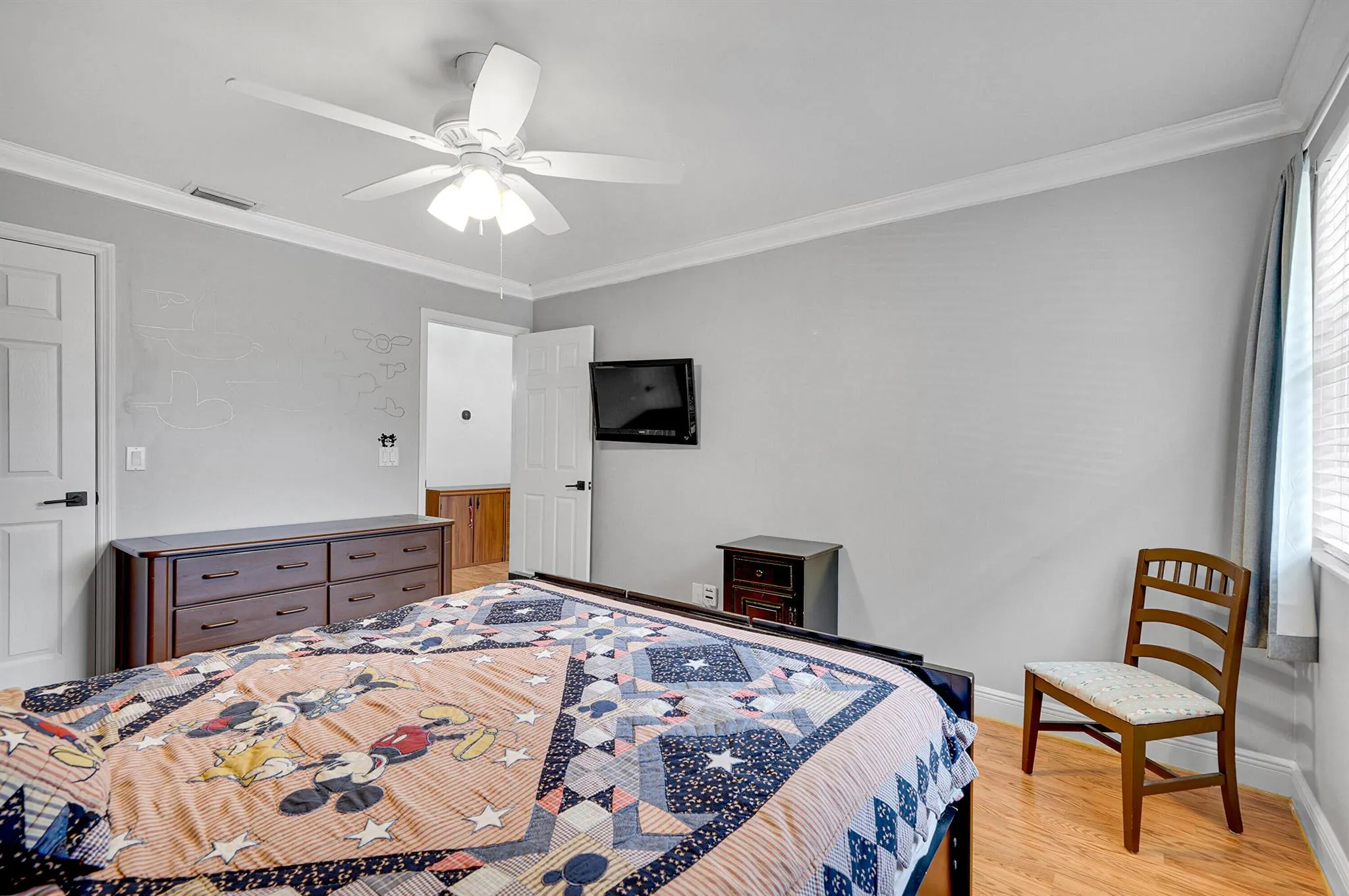 3335 Deer Creek Lake Shore Drive