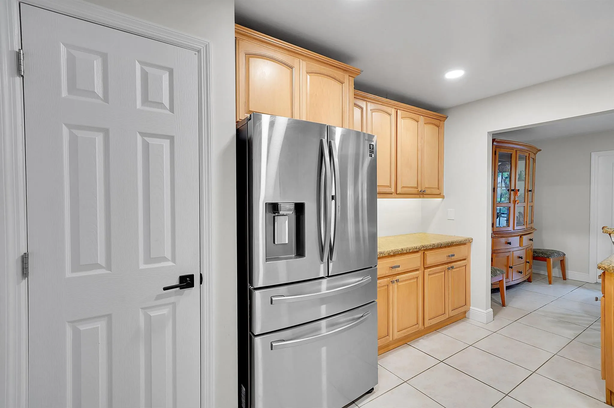 3335 Deer Creek Lake Shore Drive