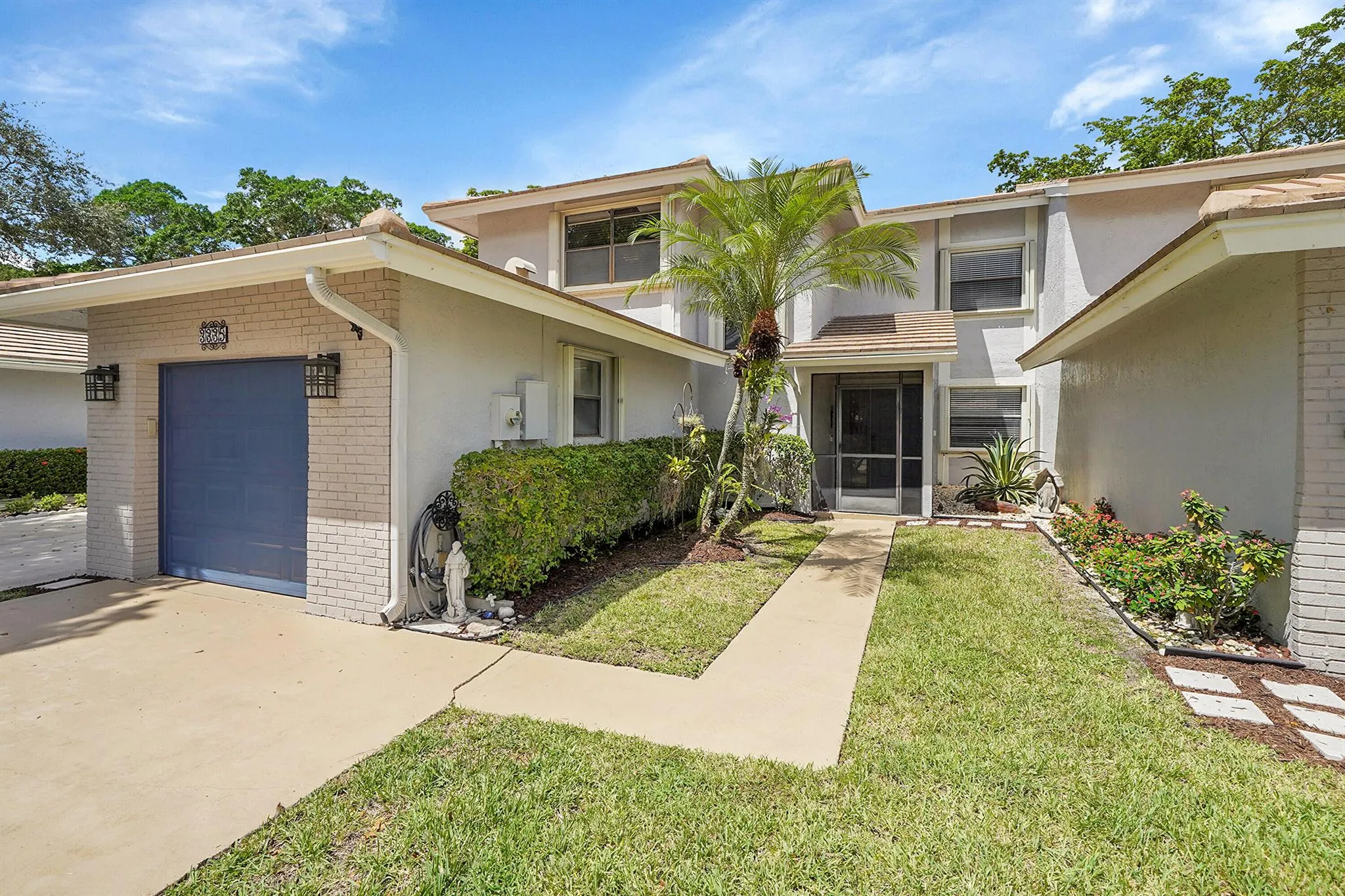 3335 Deer Creek Lake Shore Drive