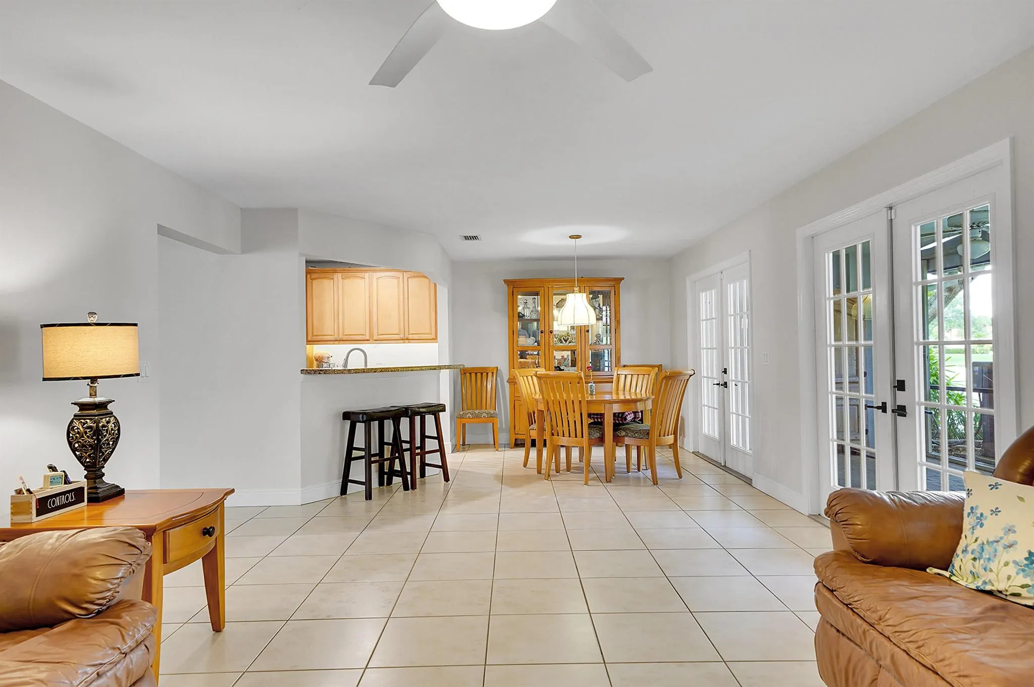 3335 Deer Creek Lake Shore Drive