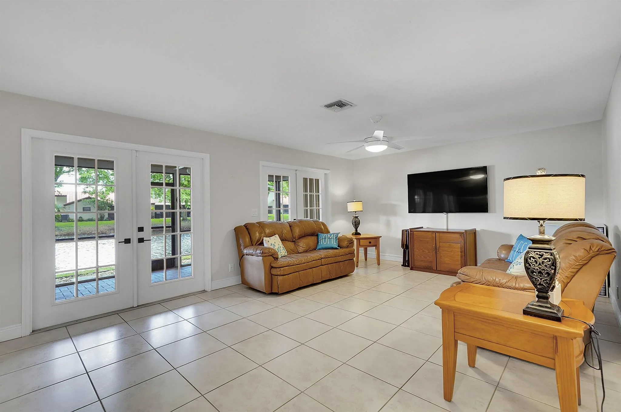 3335 Deer Creek Lake Shore Drive