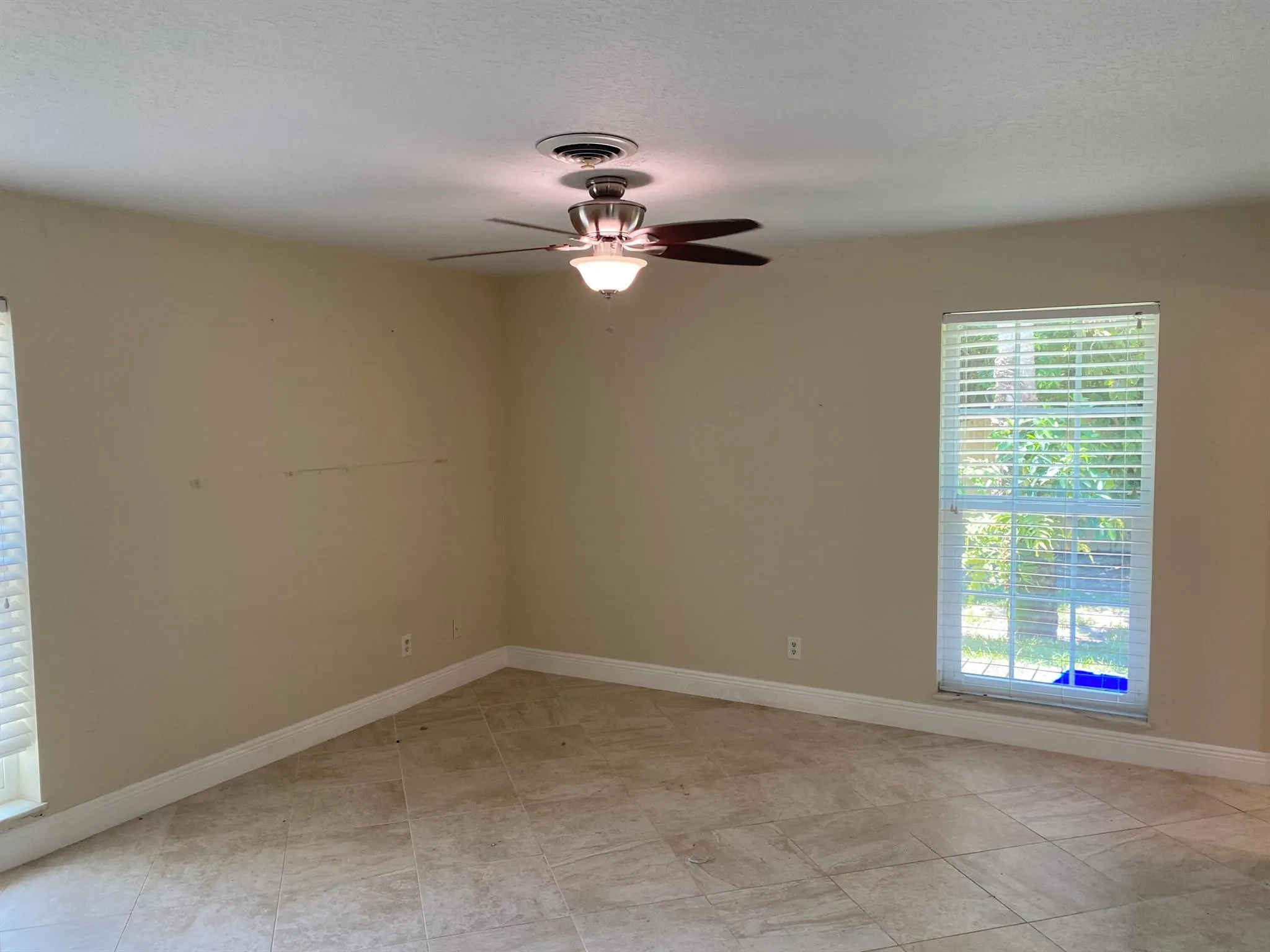 1435 Wyn Cove Drive