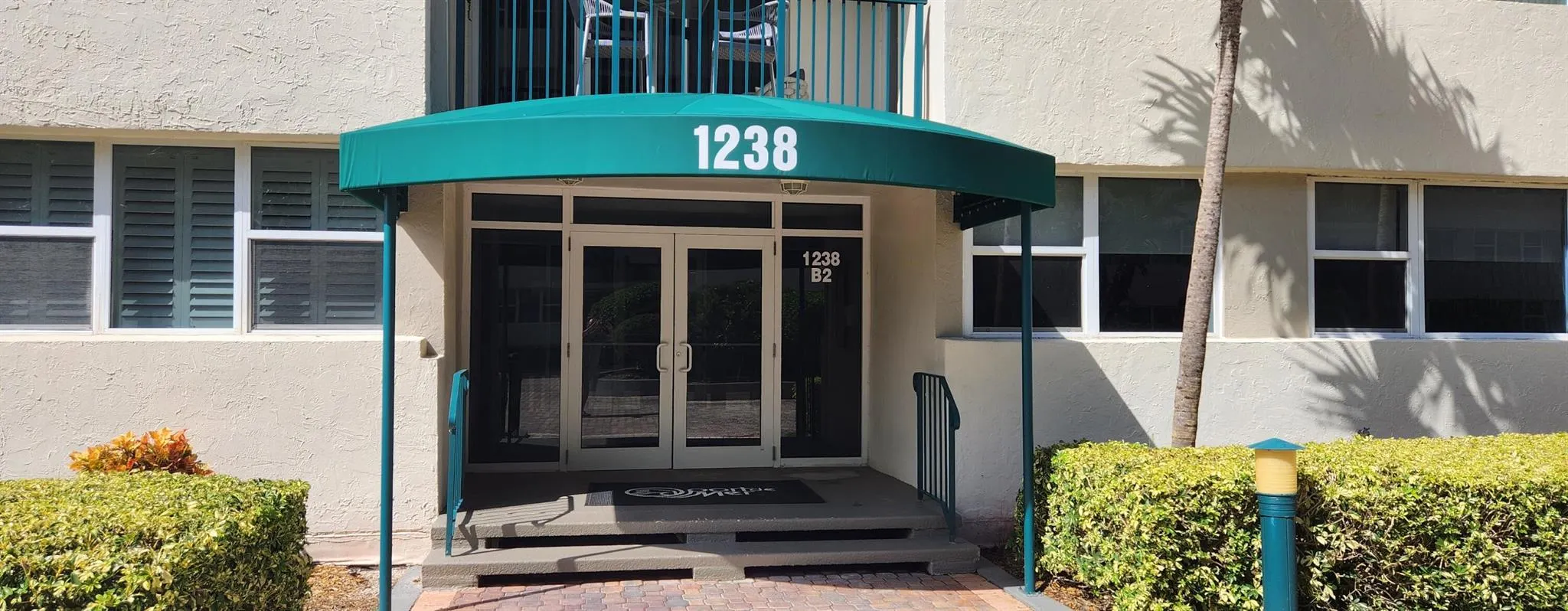 1238 Hillsboro Mile, #509