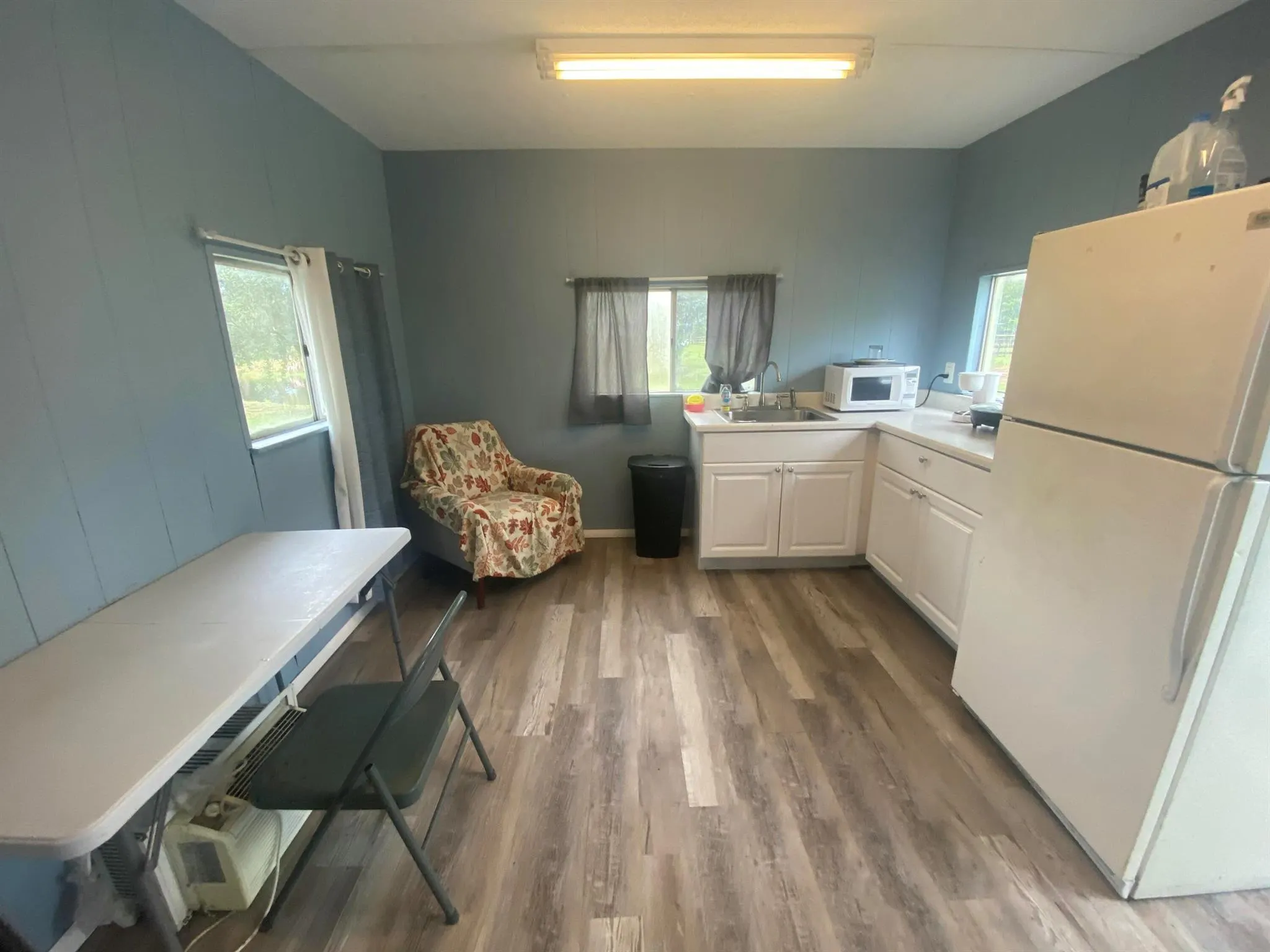 2141 B Road, #Apt 4