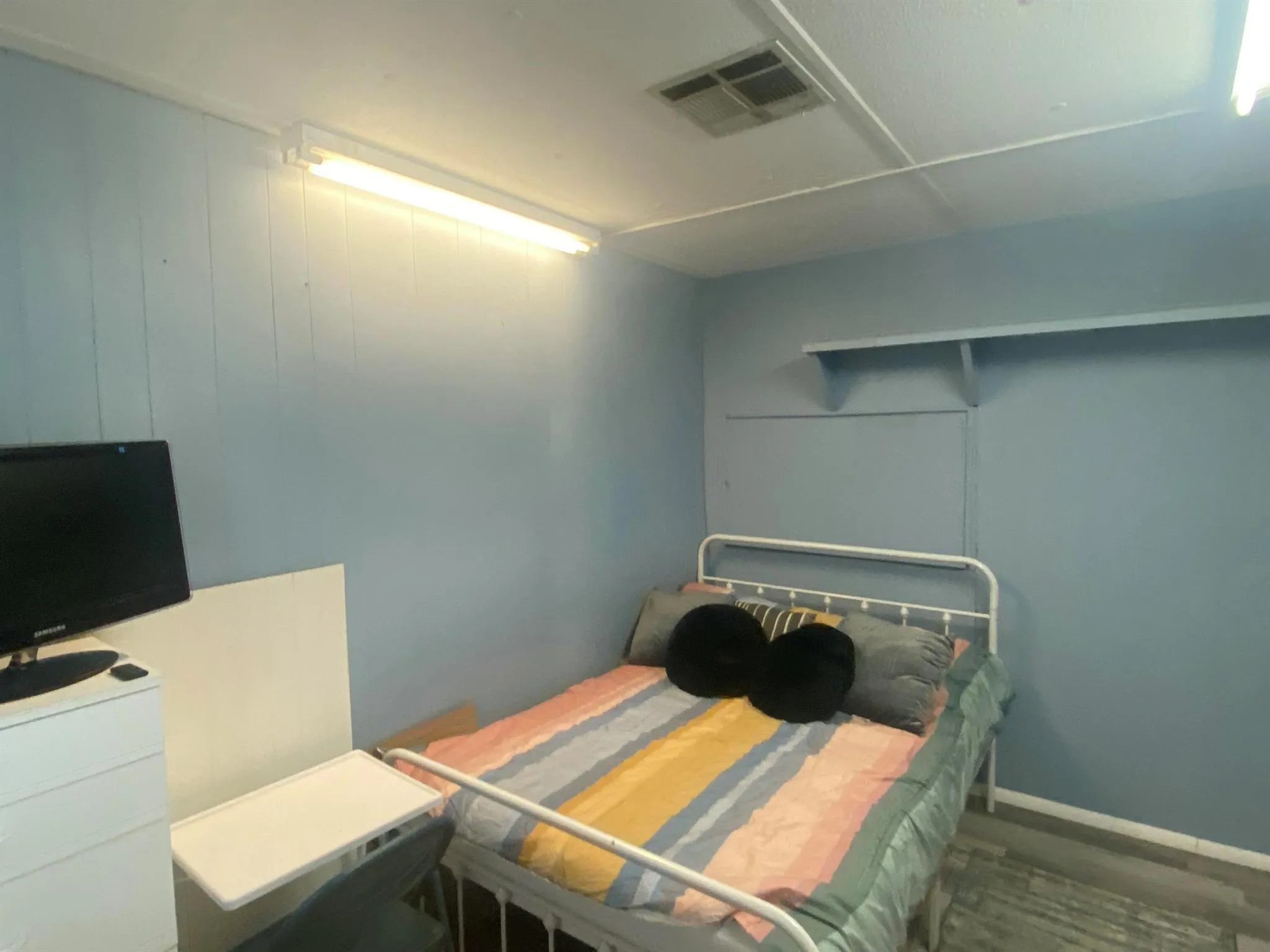 2141 B Road, #Apt 4