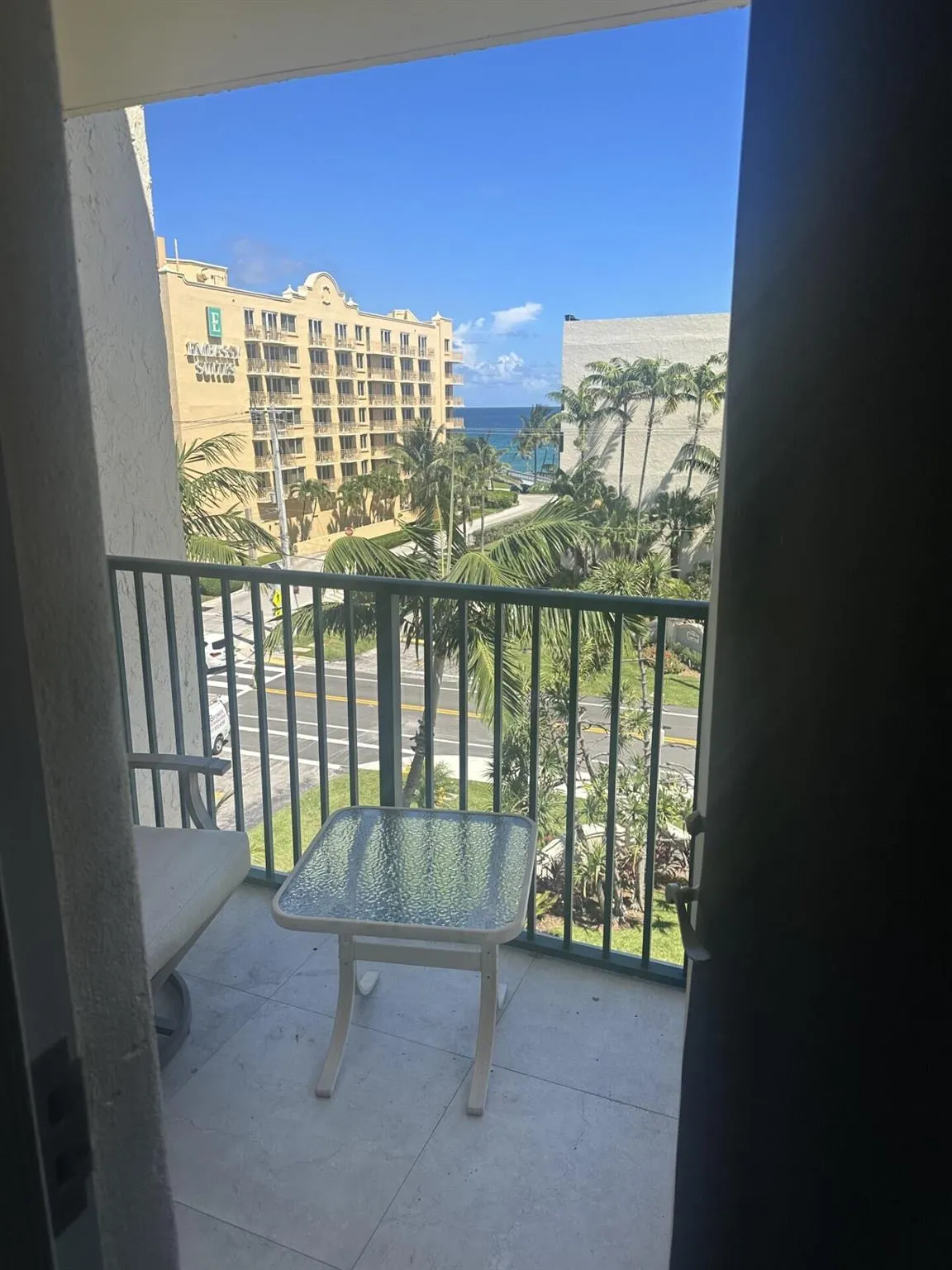 1238 Hillsboro Mile, #509
