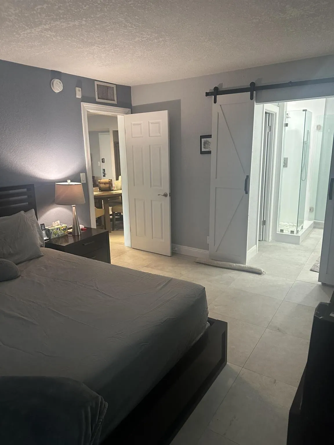 1238 Hillsboro Mile, #509