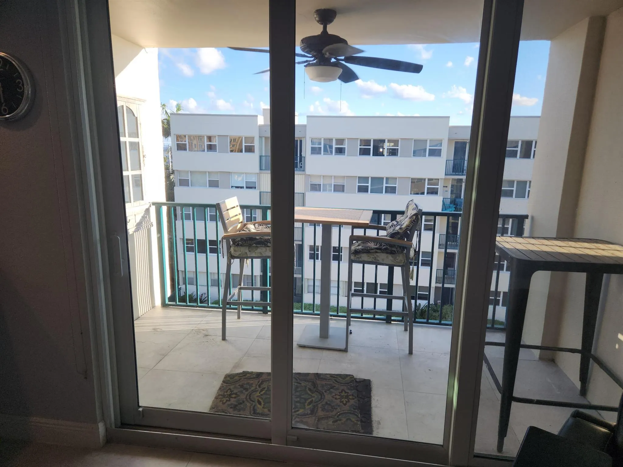 1238 Hillsboro Mile, #509