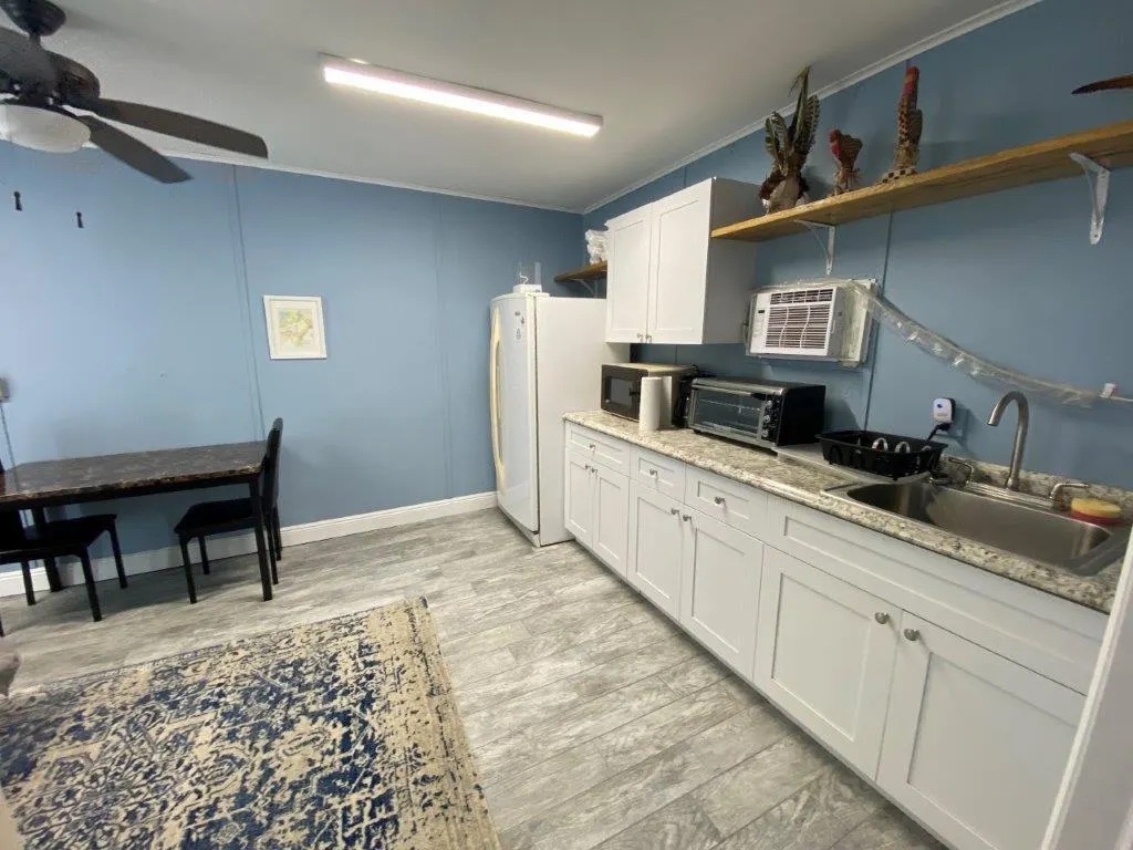 2141 B Road, #Studio Apt 2