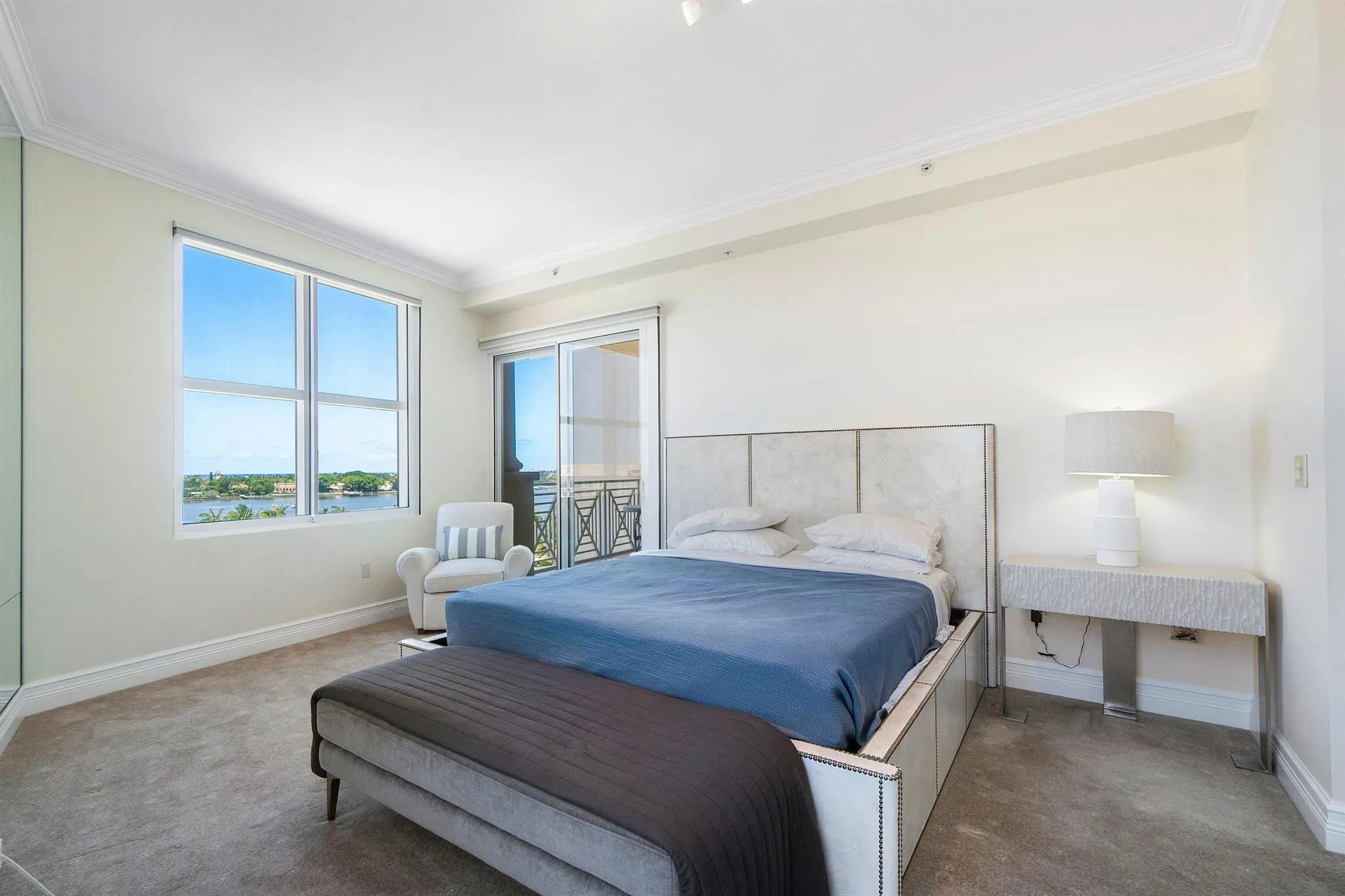 201 S Narcissus Avenue, #605