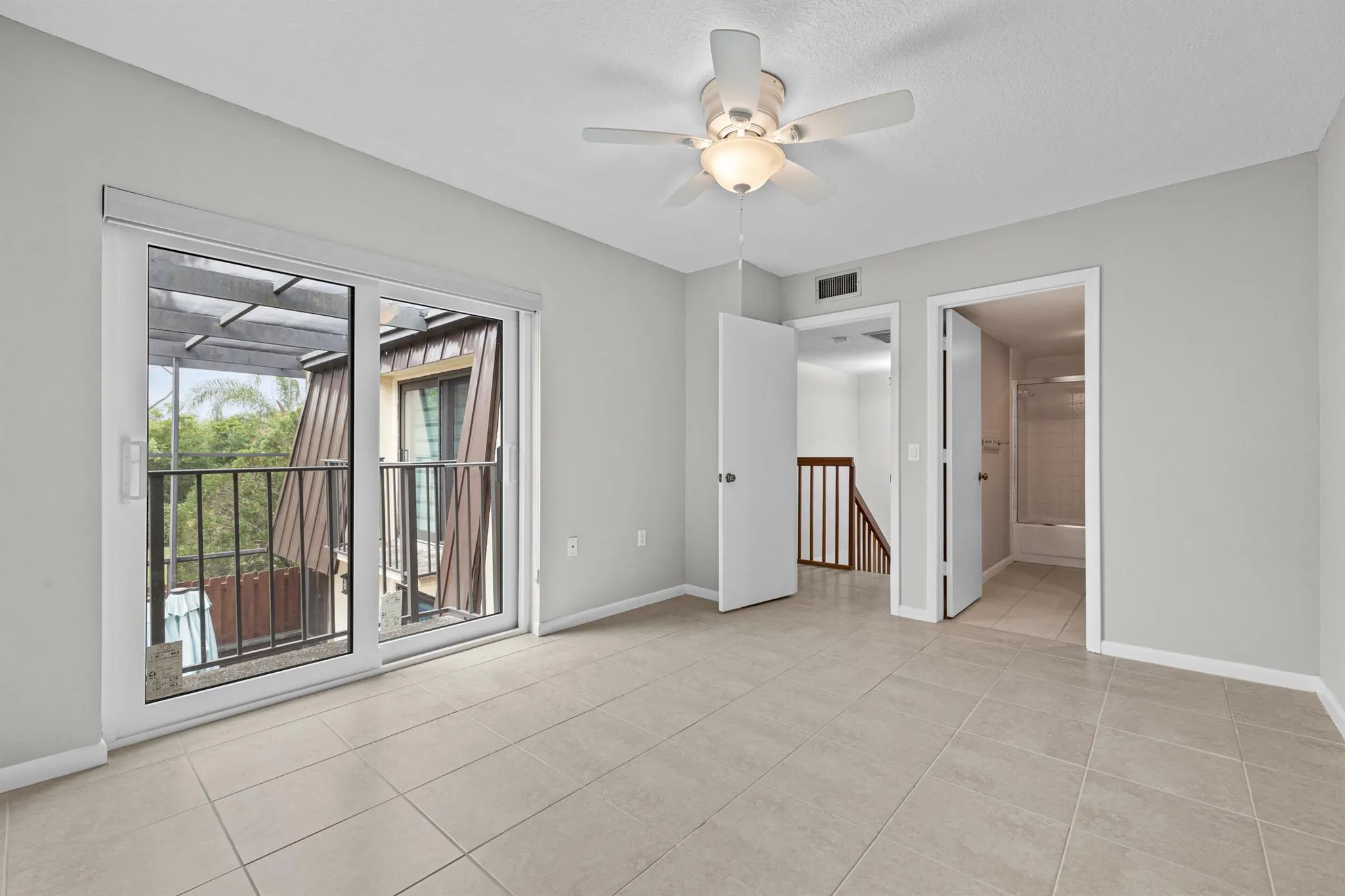 5814 SE Windsong Lane, #213