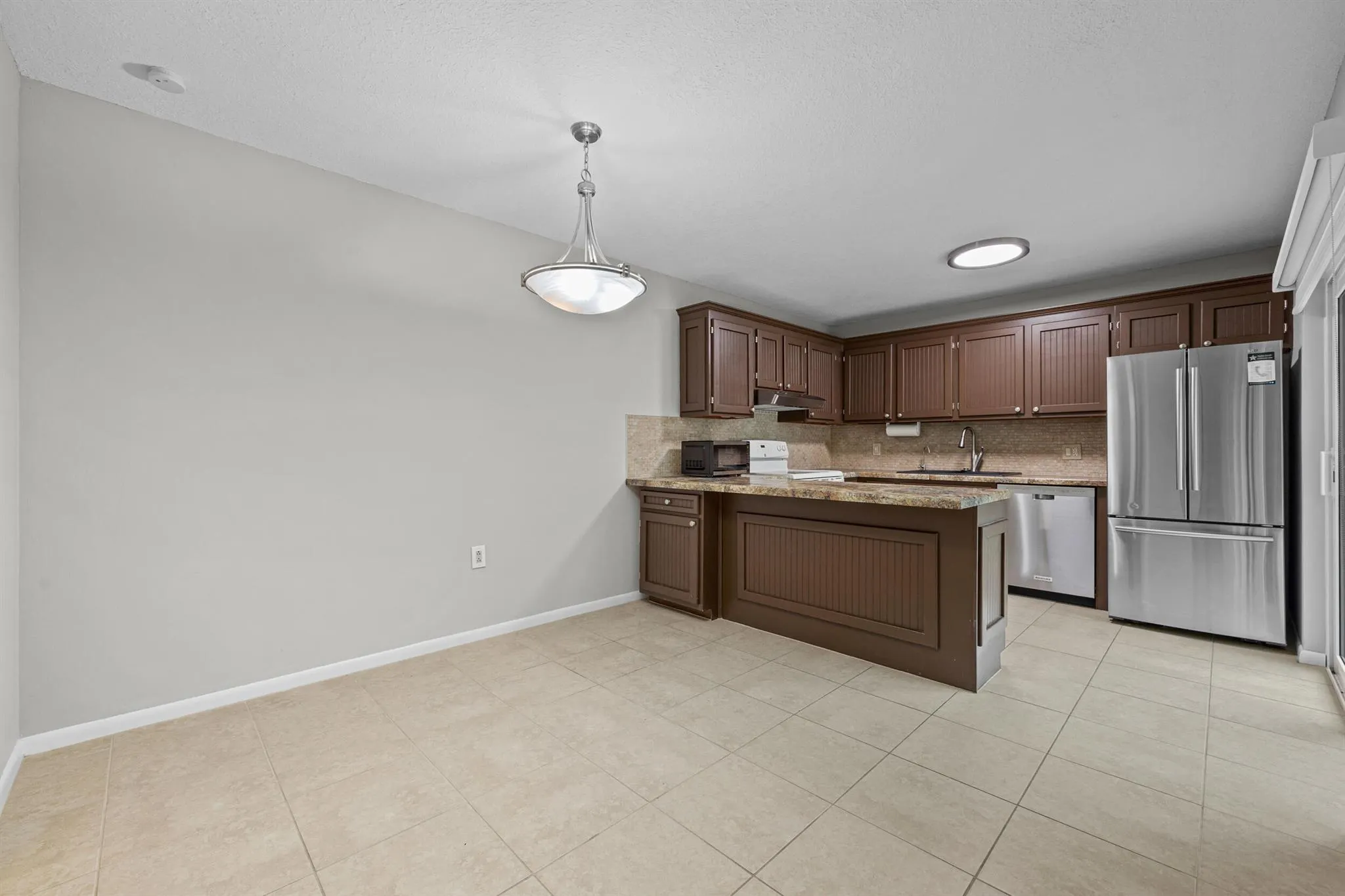 5814 SE Windsong Lane, #213