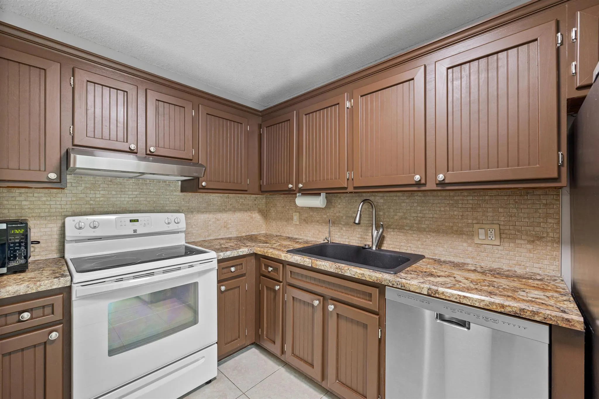 5814 SE Windsong Lane, #213