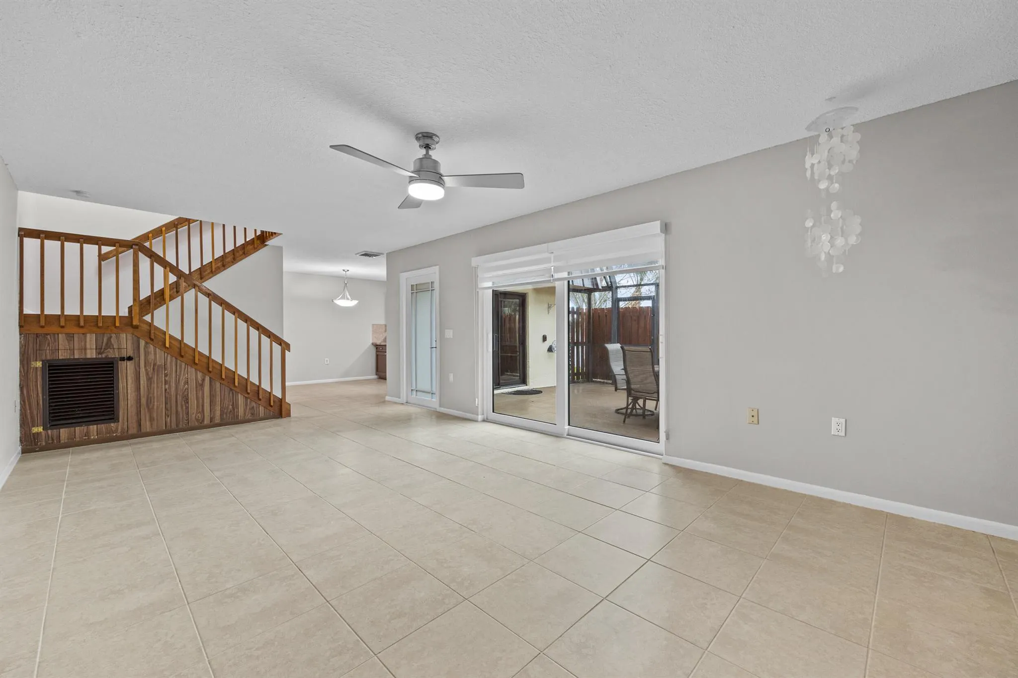 5814 SE Windsong Lane, #213