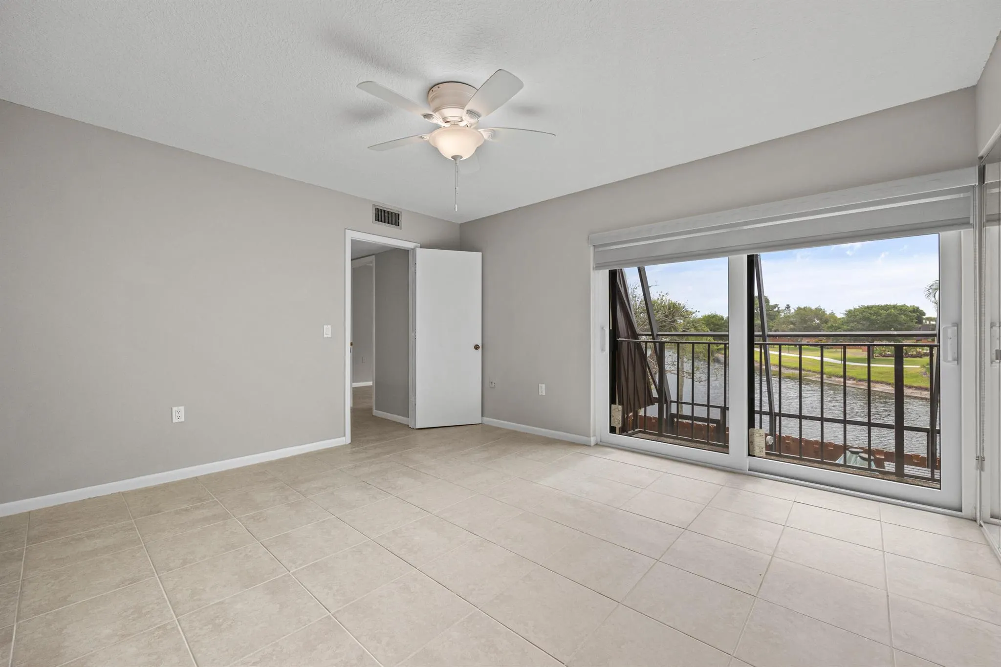 5814 SE Windsong Lane, #213