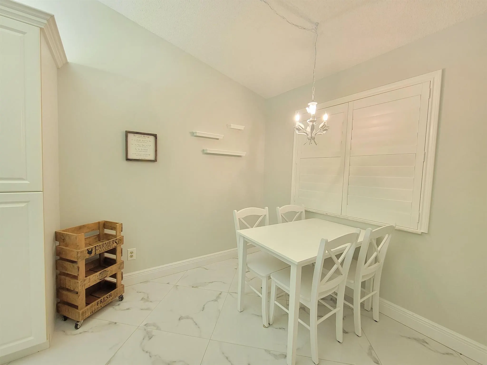 1072 Keystone Drive, #E
