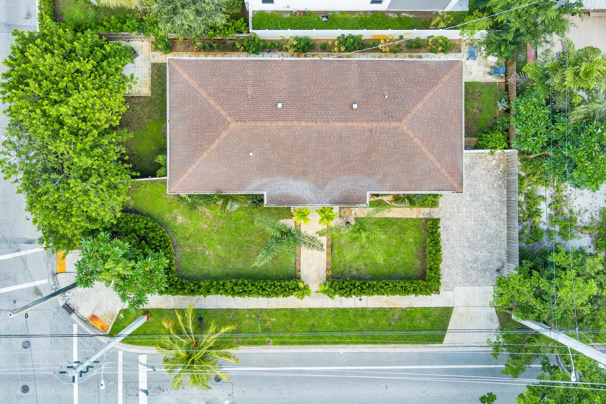 3614 Poinsettia Avenue