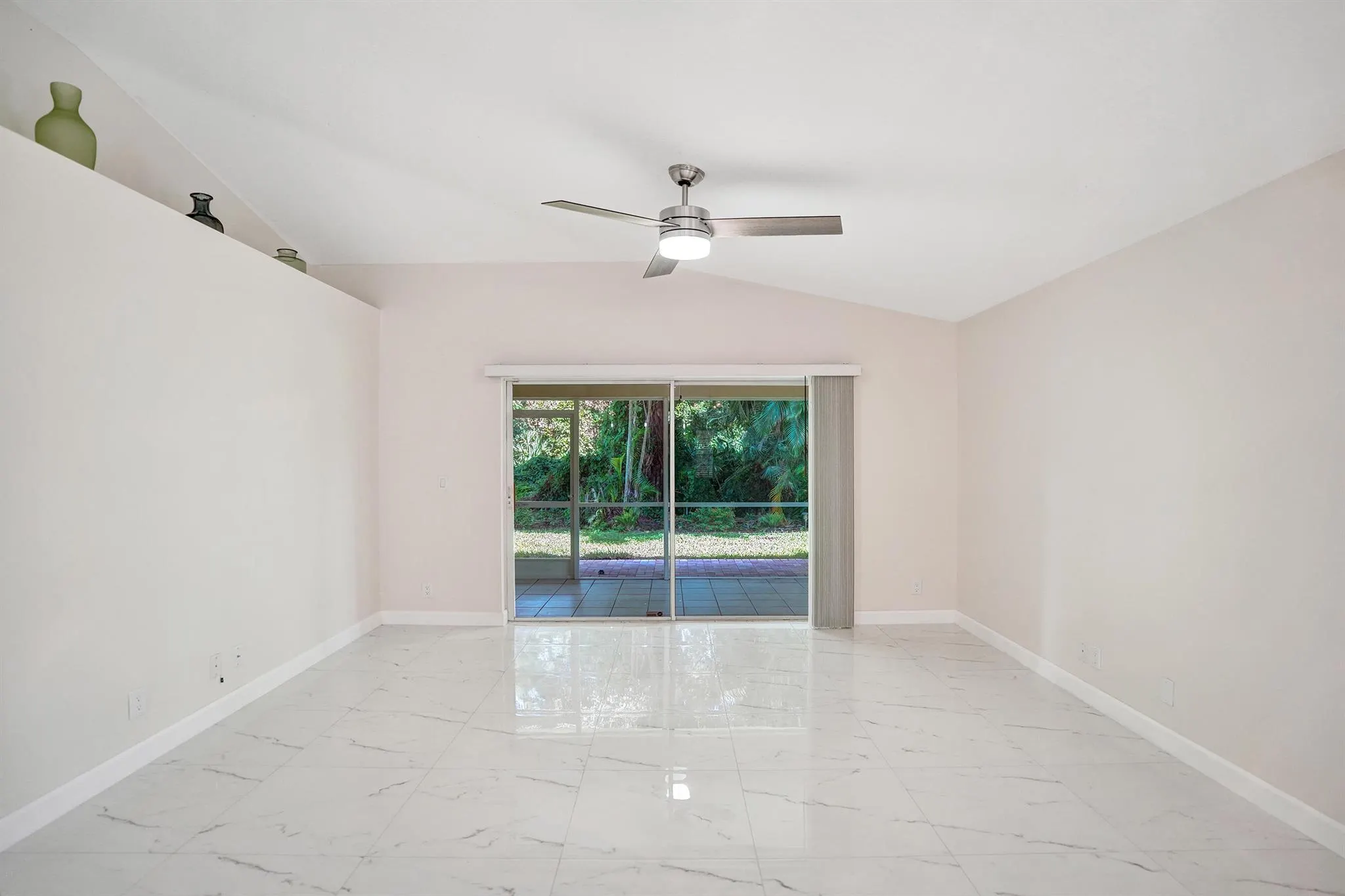 5033 S La Sedona Circle