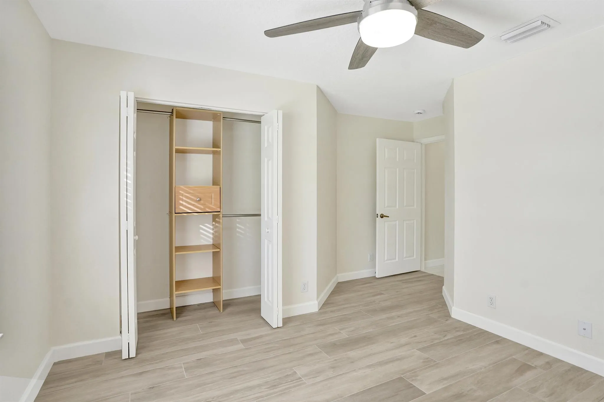 5033 S La Sedona Circle