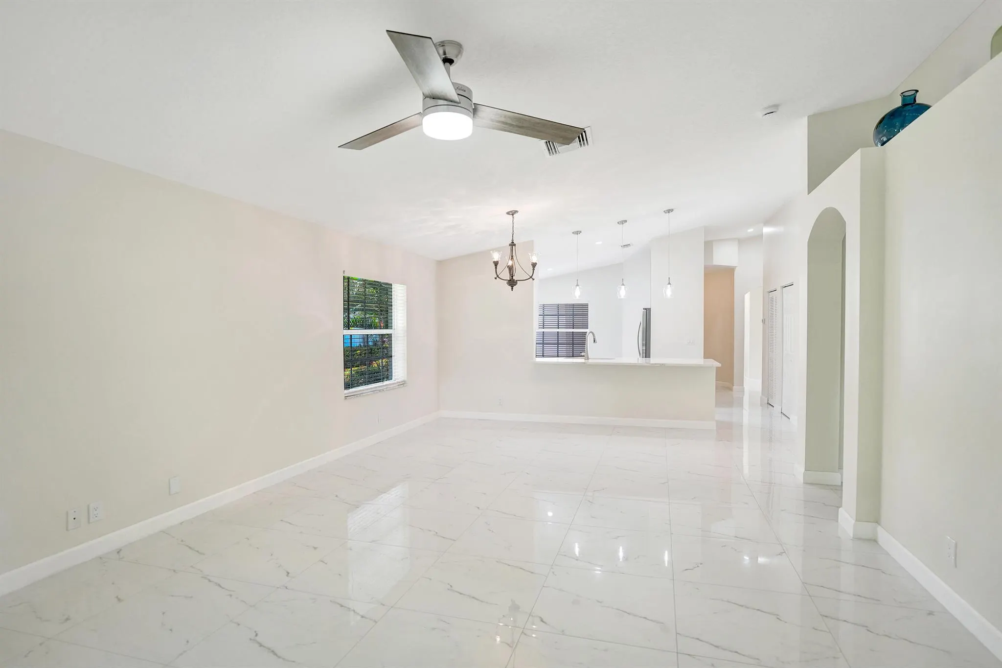 5033 S La Sedona Circle