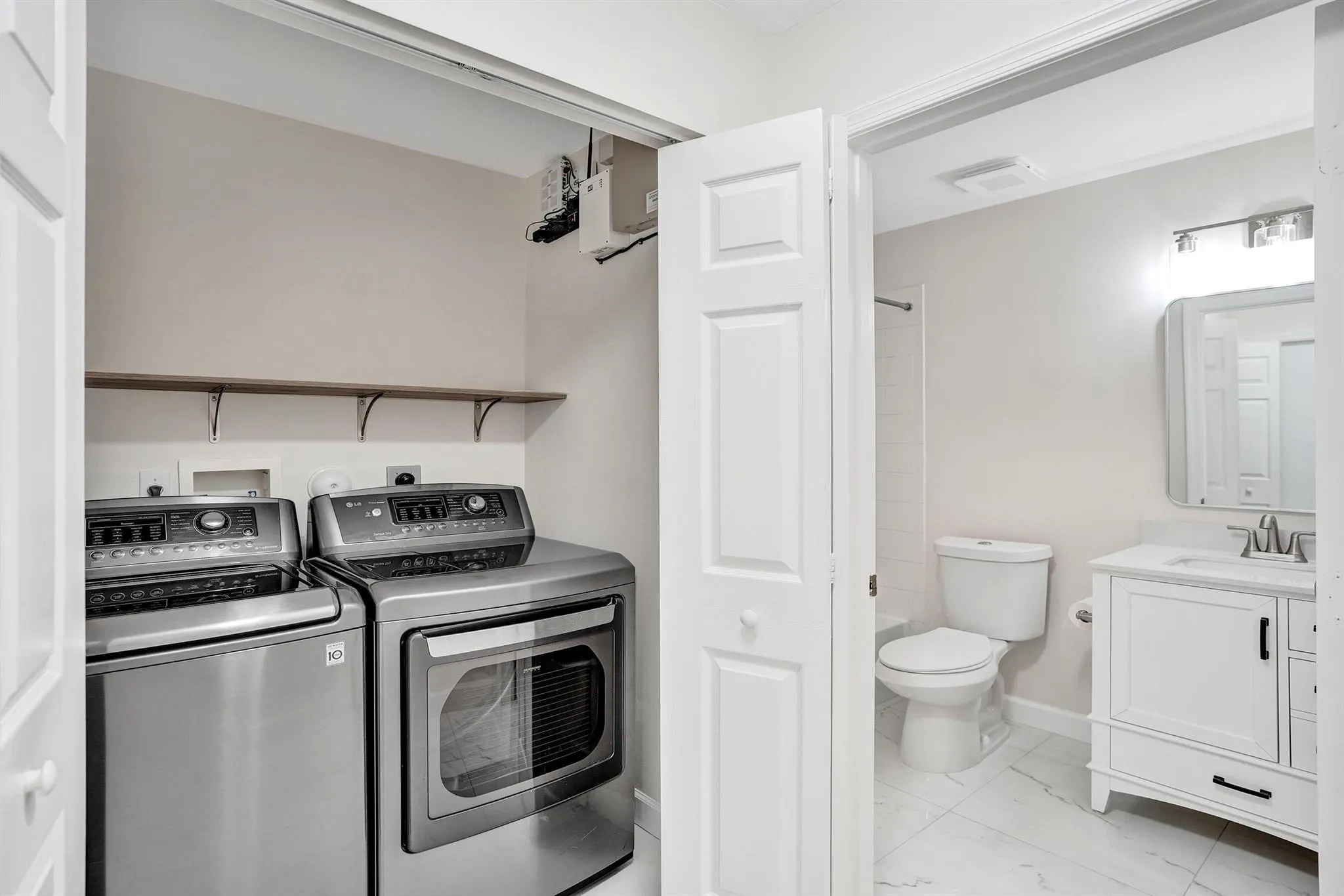 5033 S La Sedona Circle