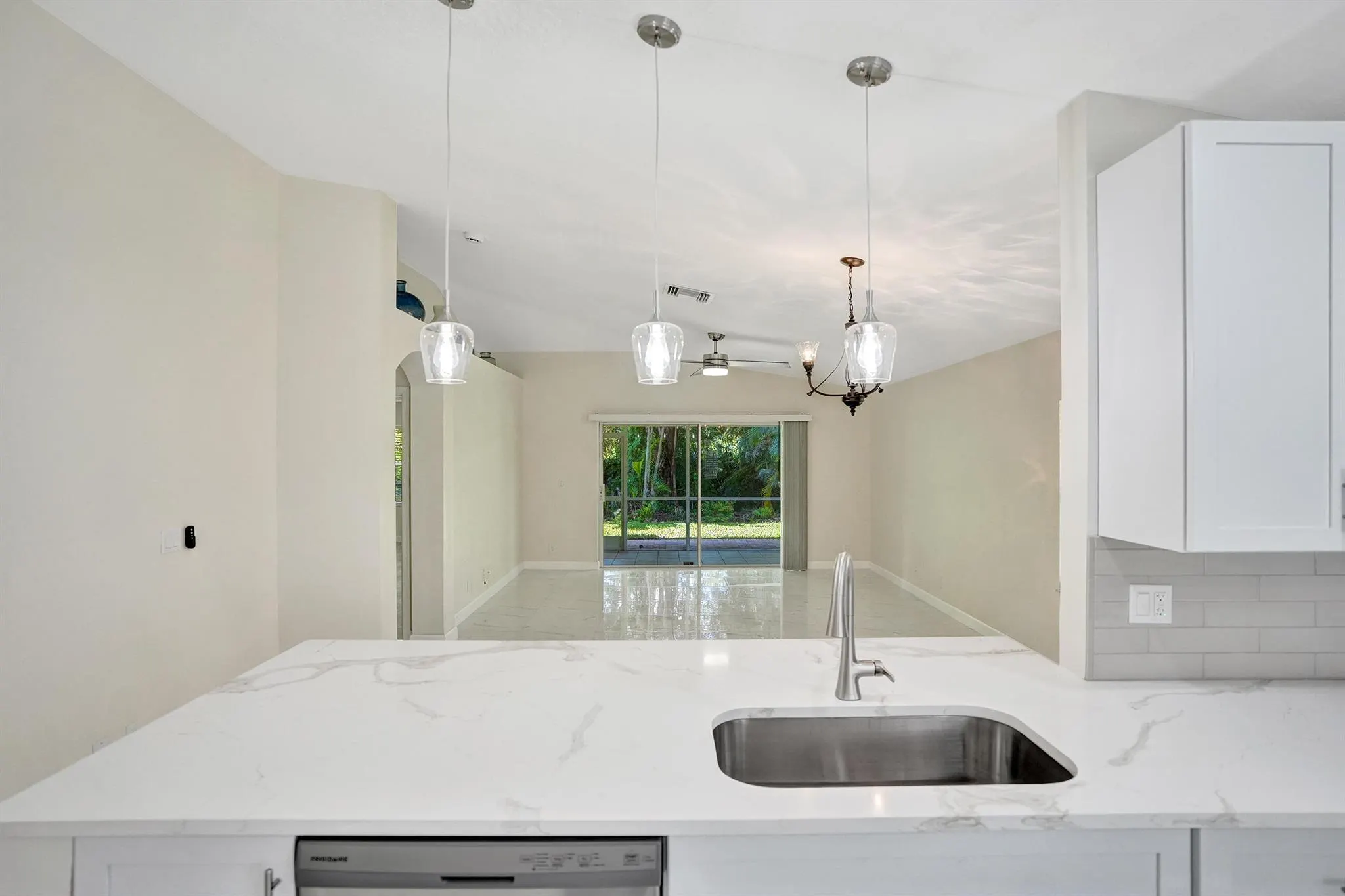 5033 S La Sedona Circle