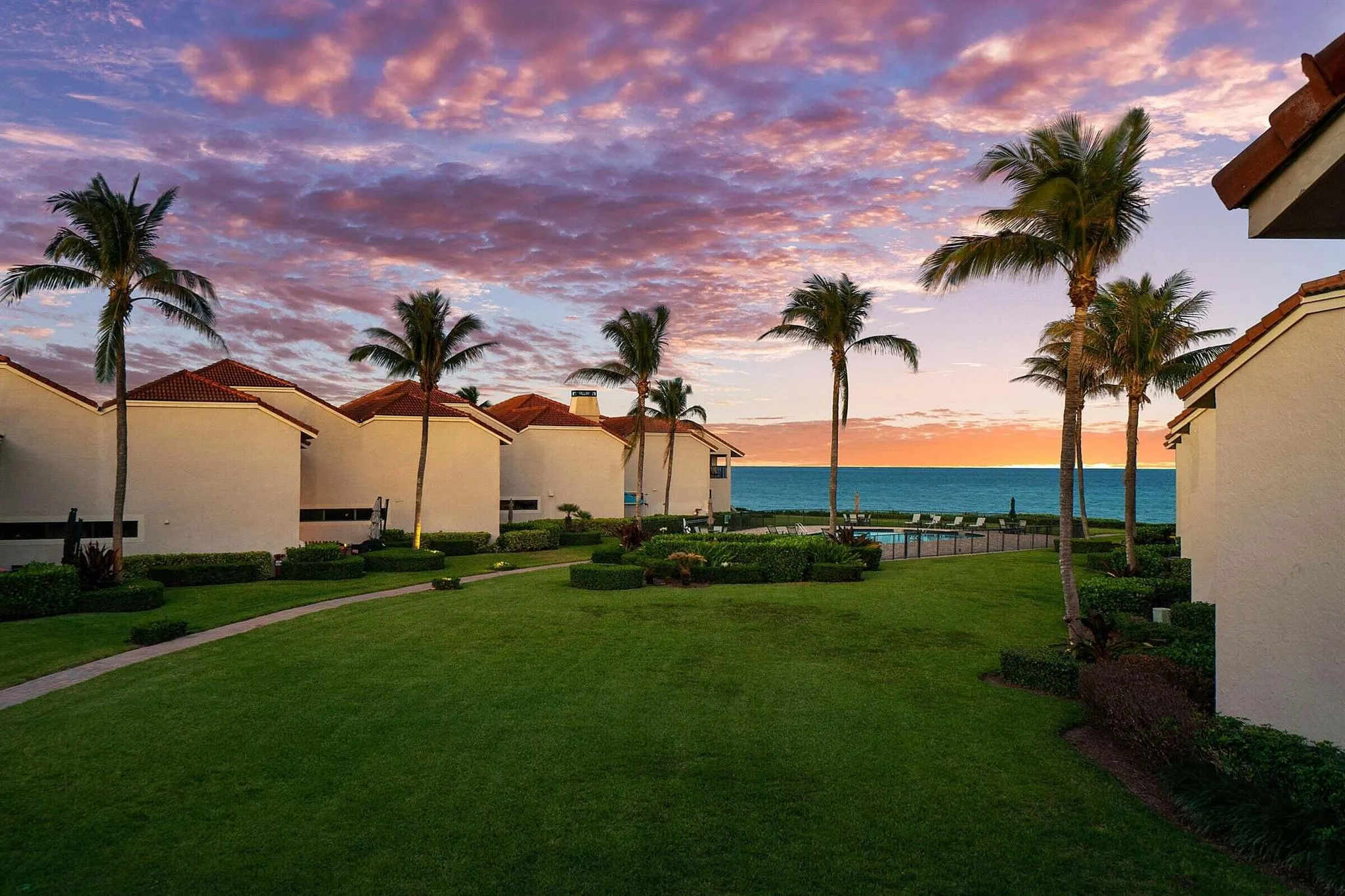 6711 N Ocean Boulevard, #13