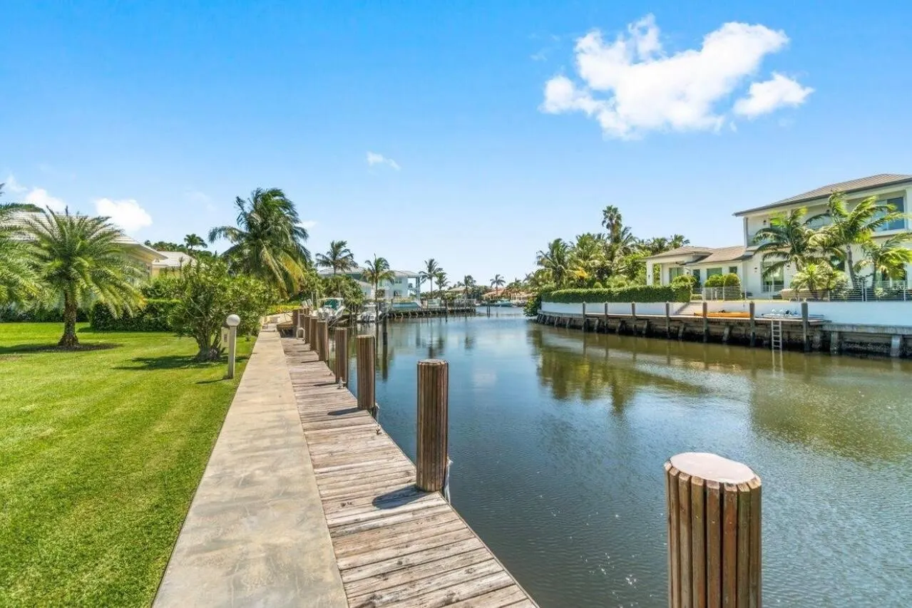 6711 N Ocean Boulevard, #13