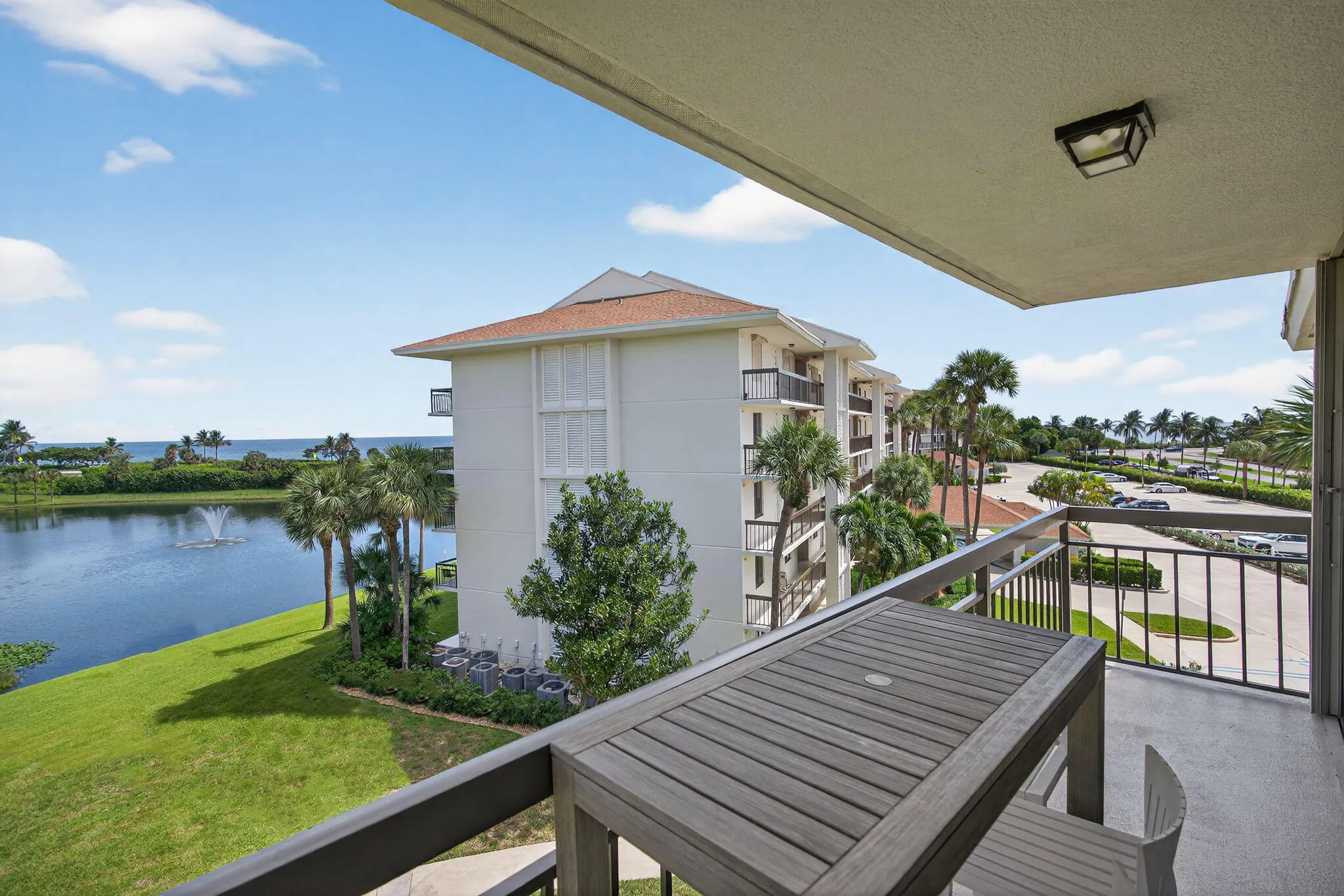 501 S Seas Drive, #406