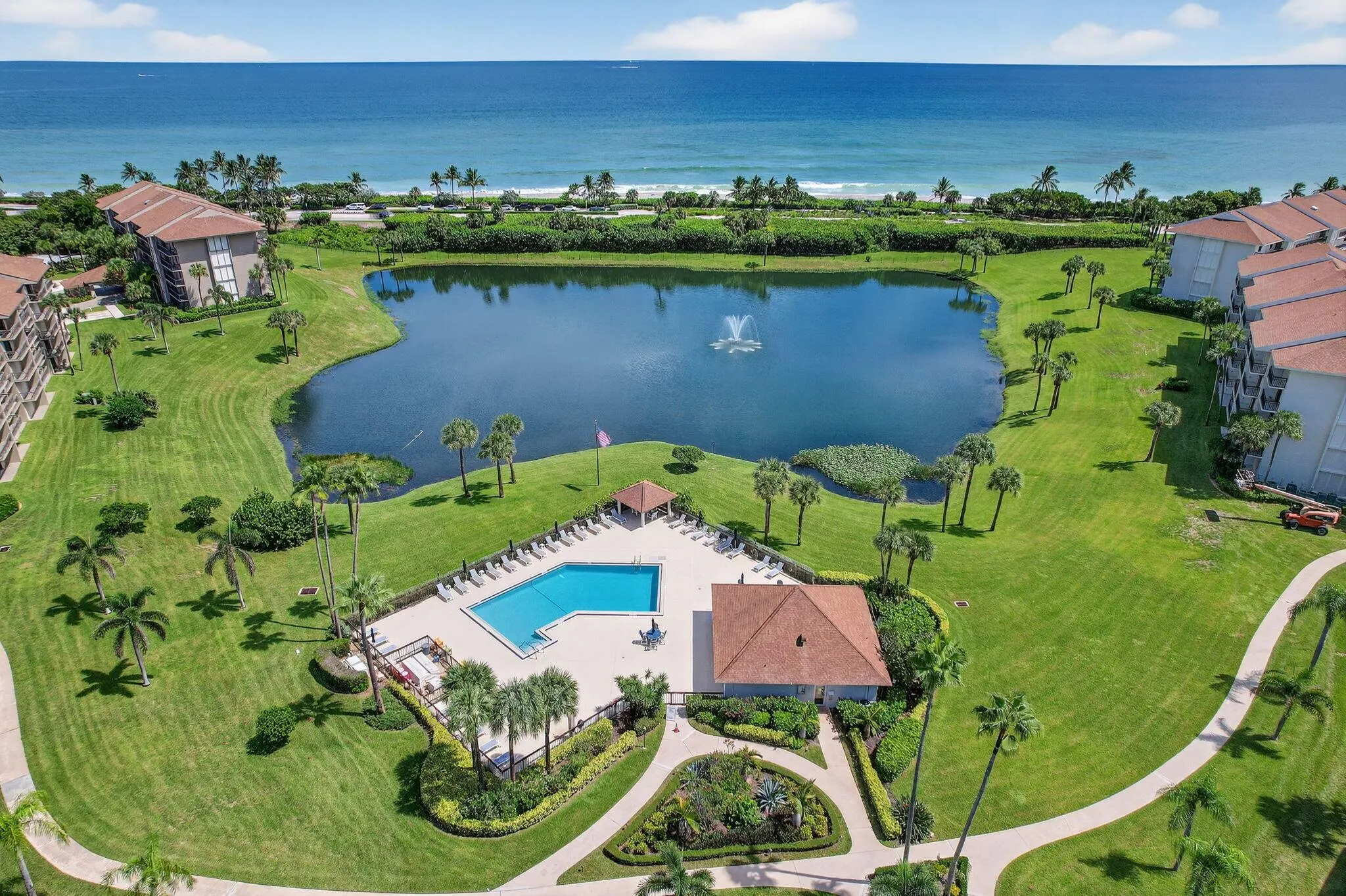 501 S Seas Drive, #406