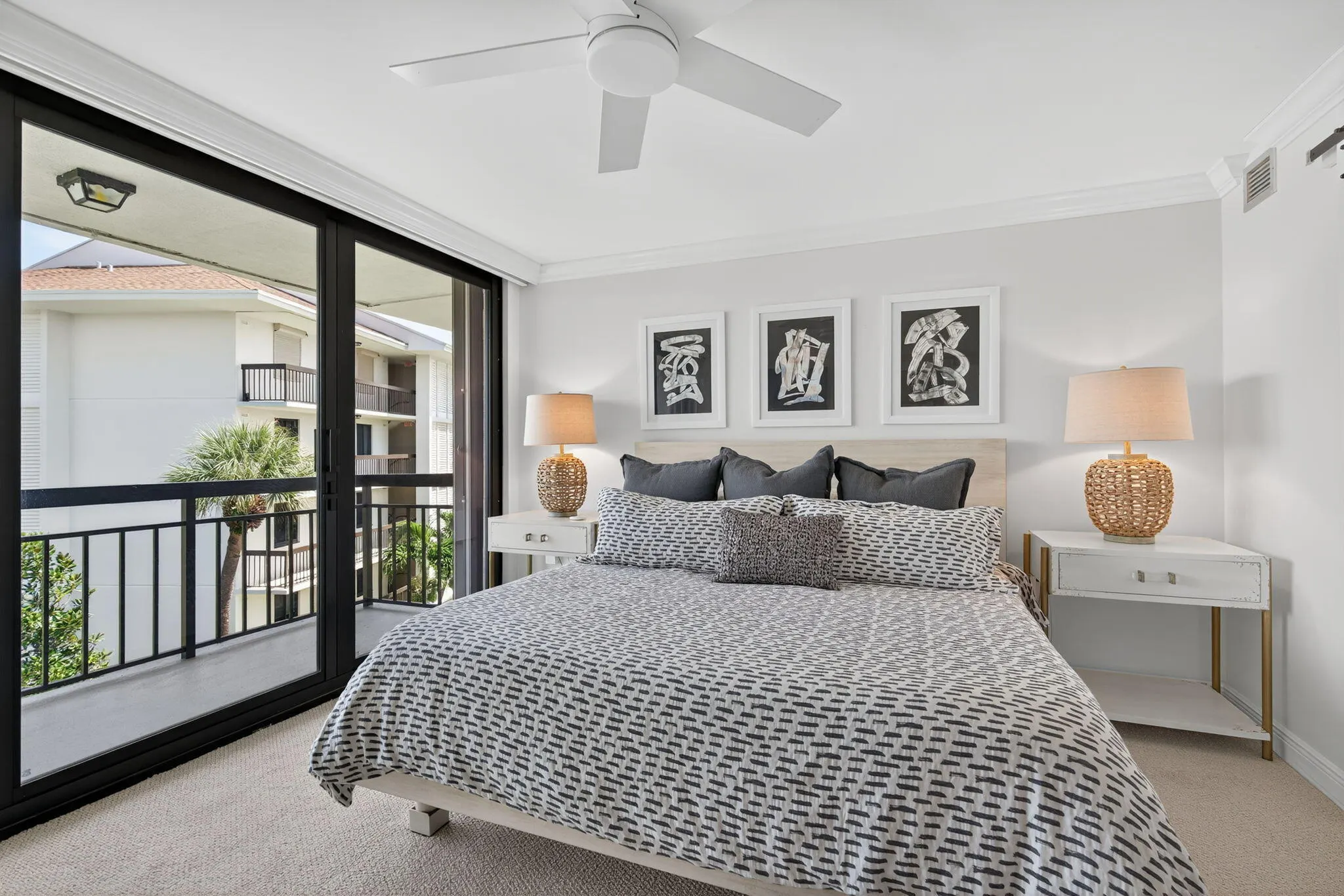 501 S Seas Drive, #406