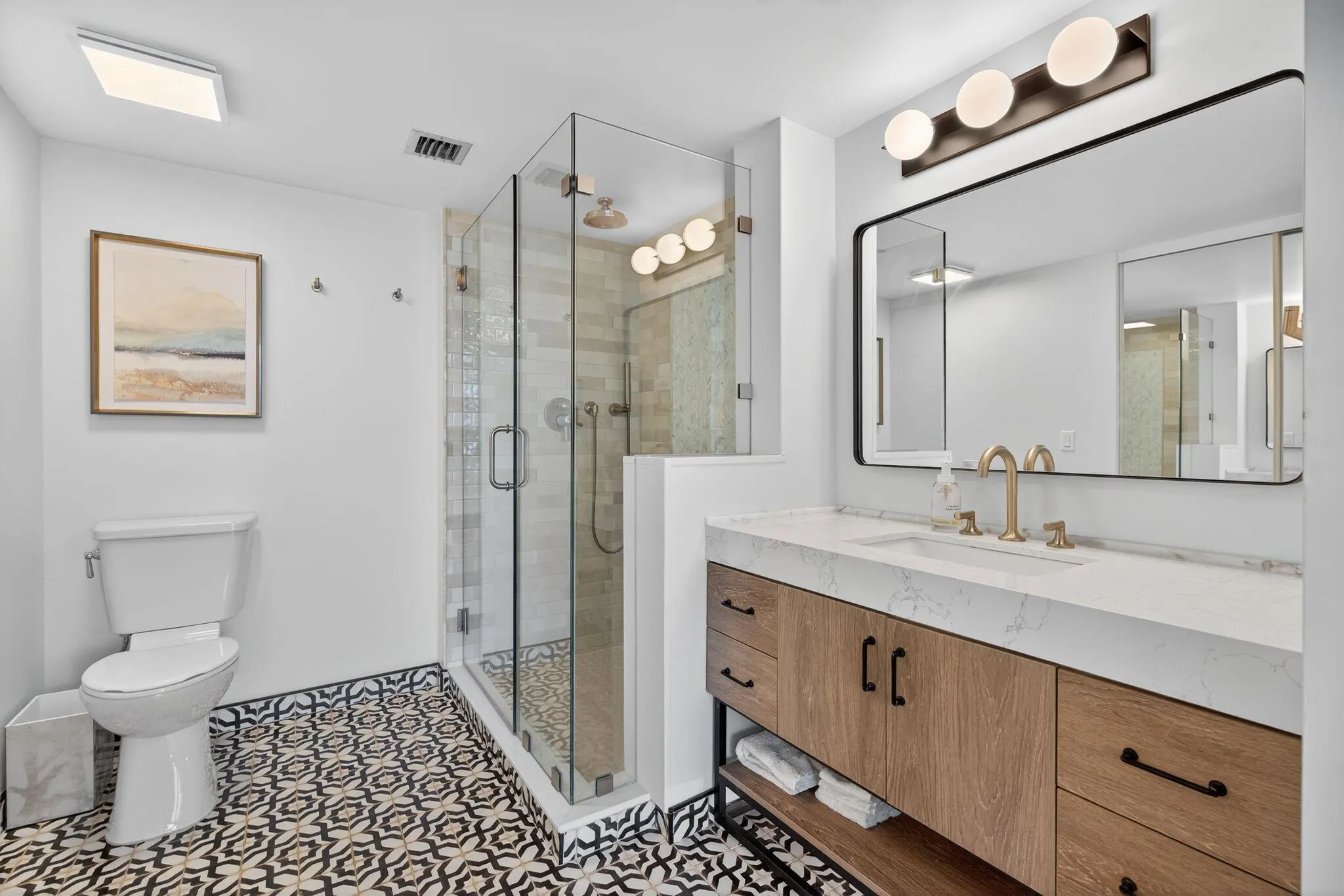 501 S Seas Drive, #406