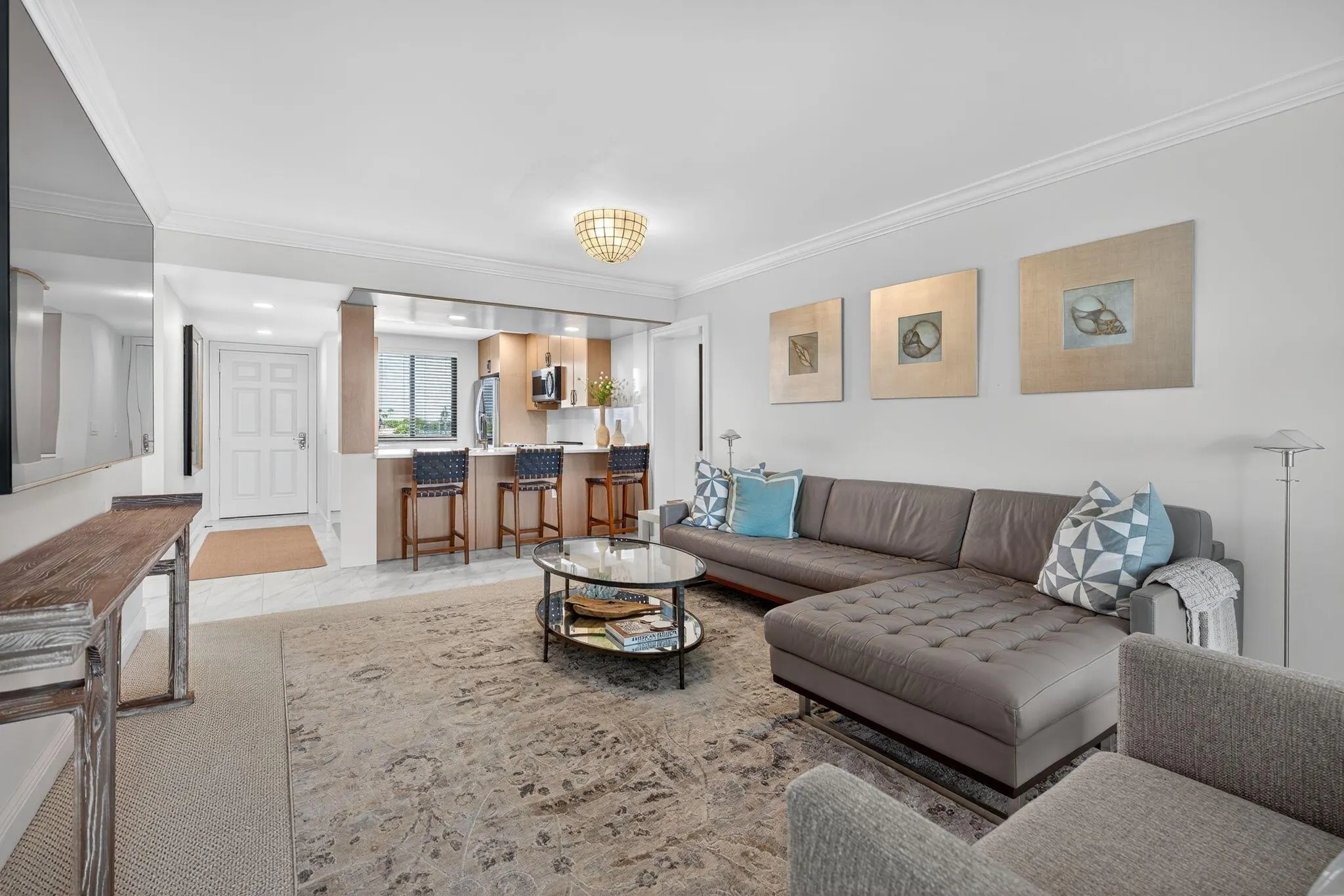 501 S Seas Drive, #406