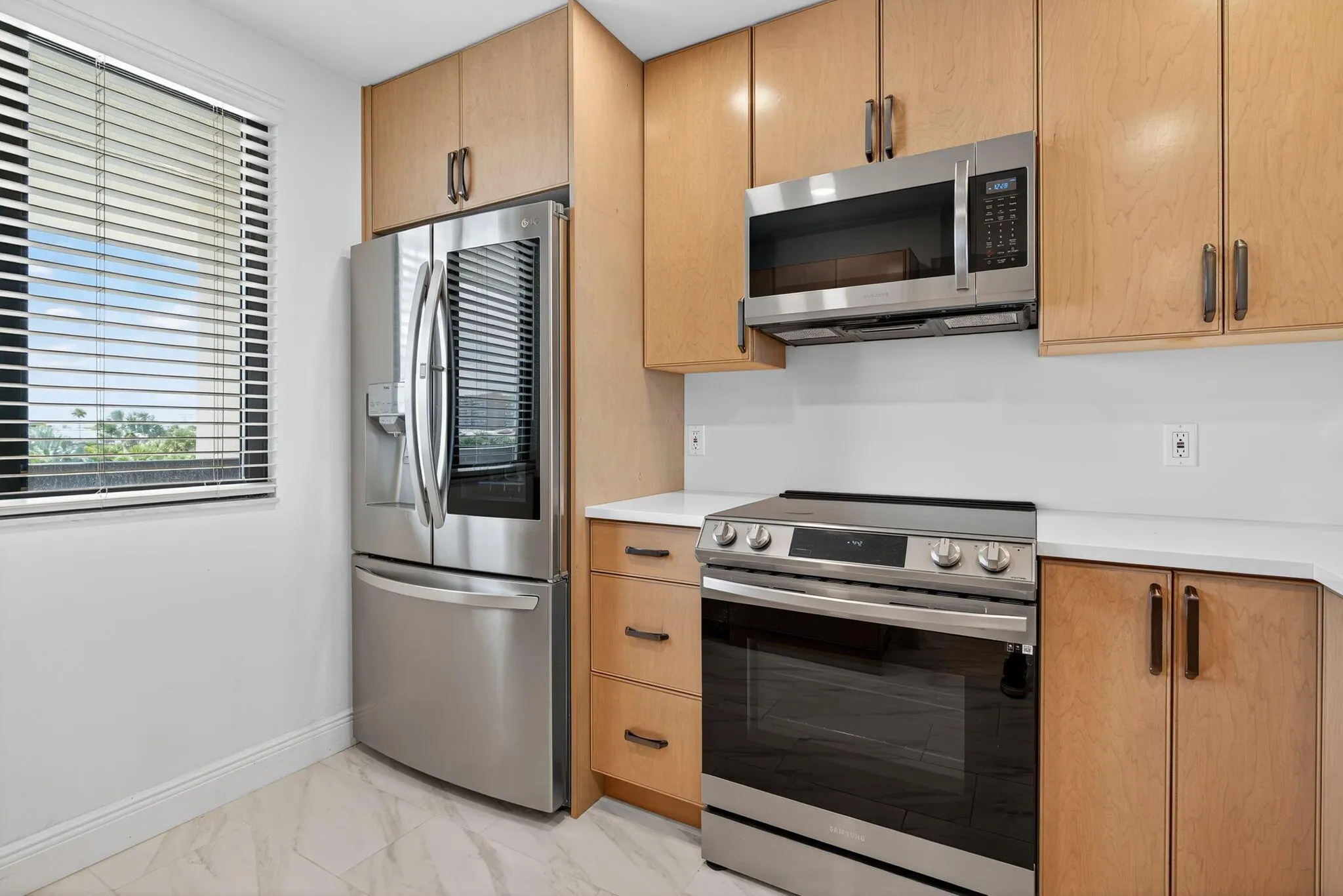 501 S Seas Drive, #406