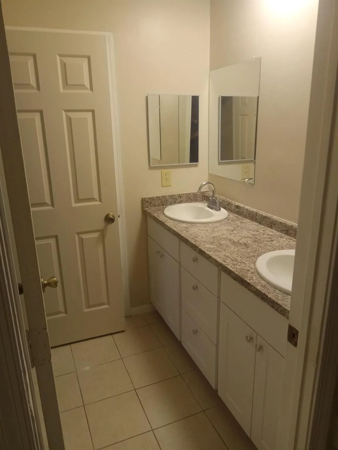 2810 Stoneway Lane, #D