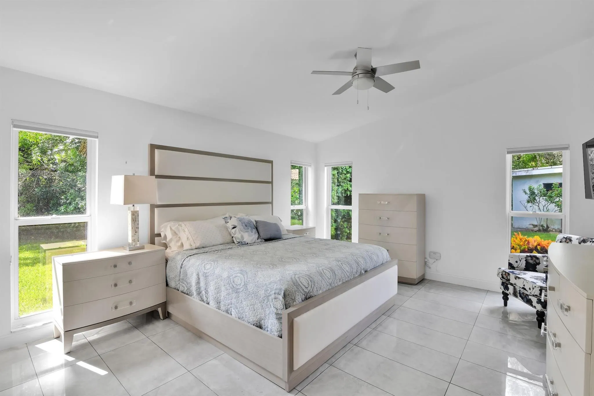 7962 Cloverfield Circle