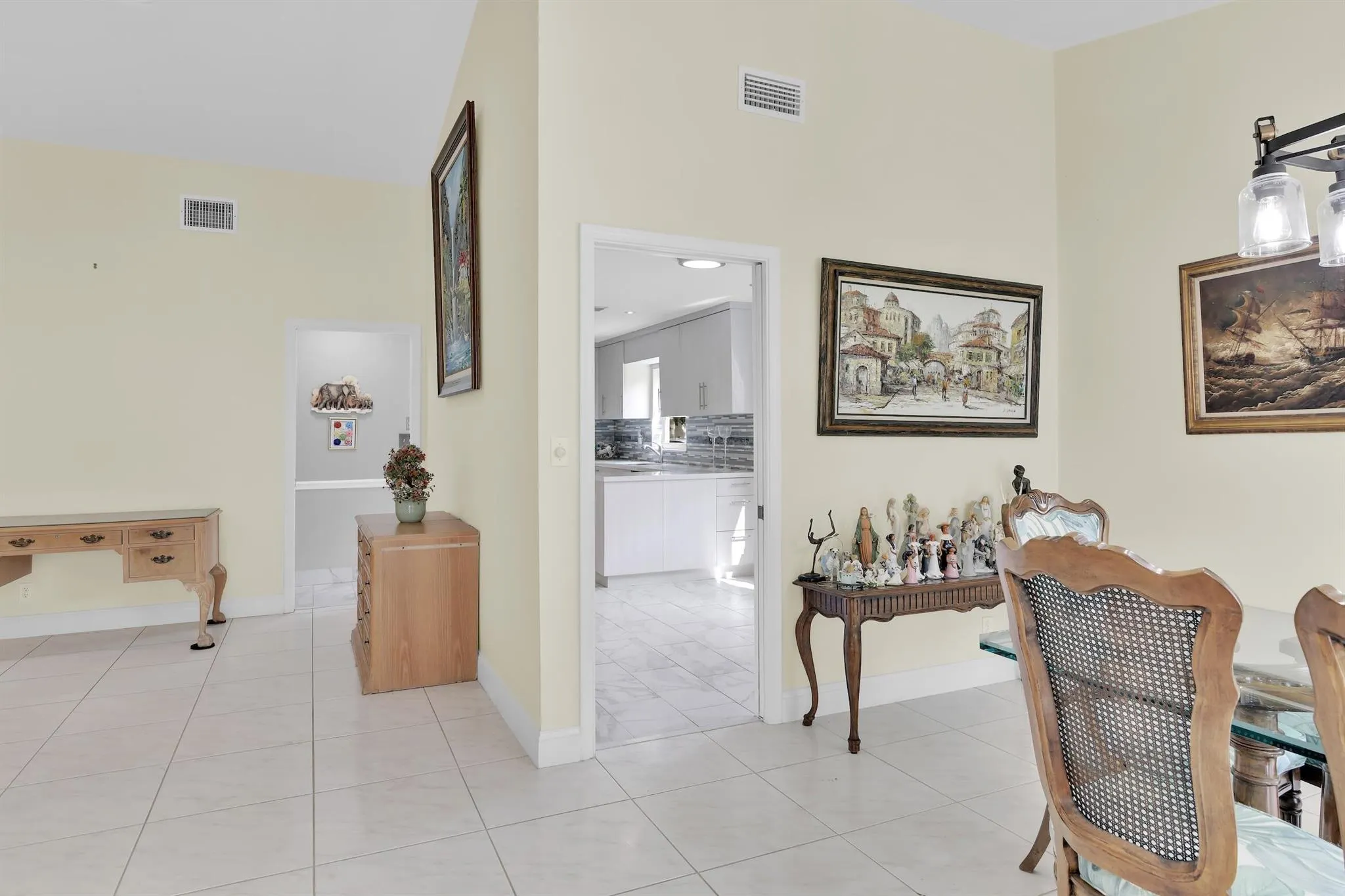 7962 Cloverfield Circle