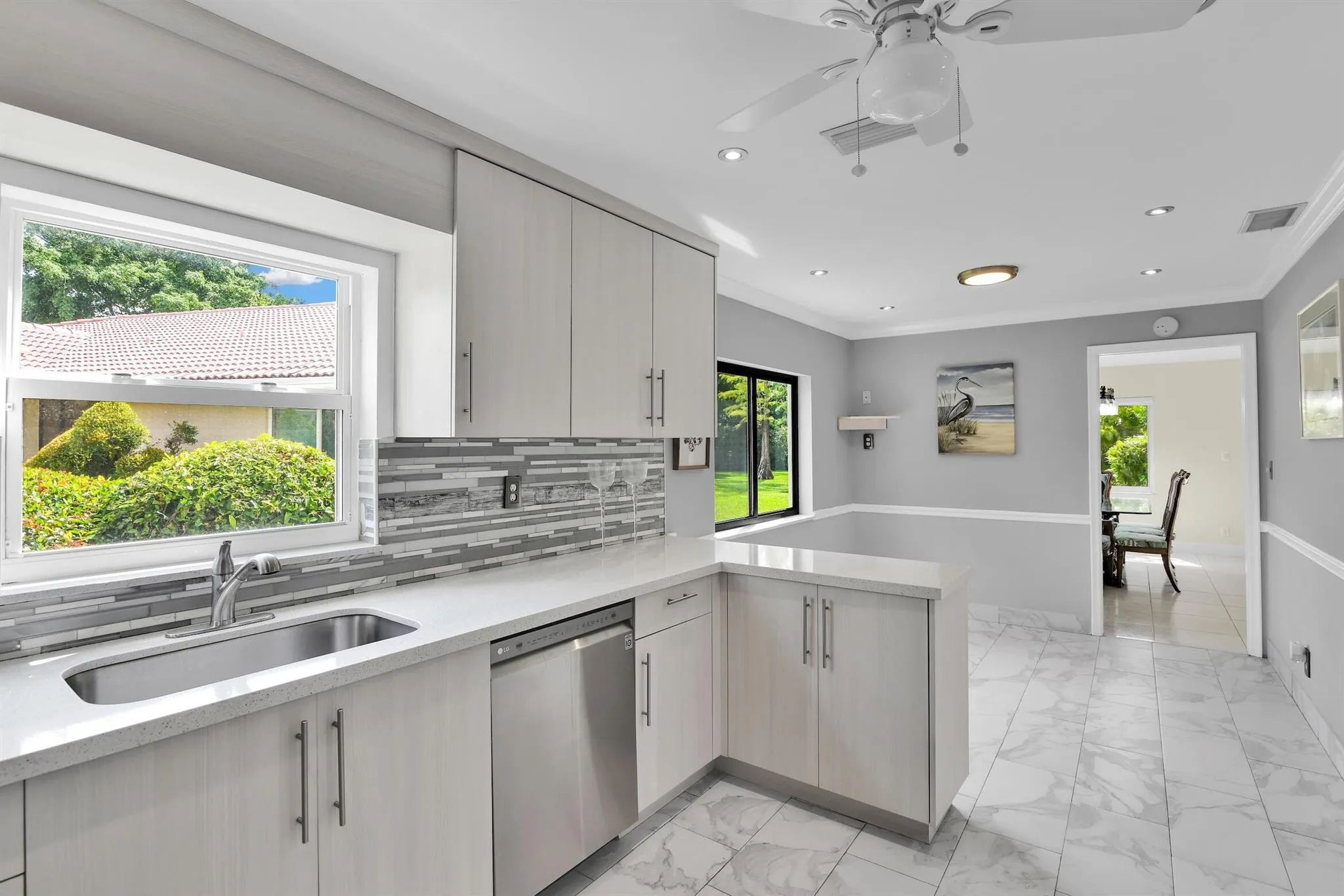 7962 Cloverfield Circle