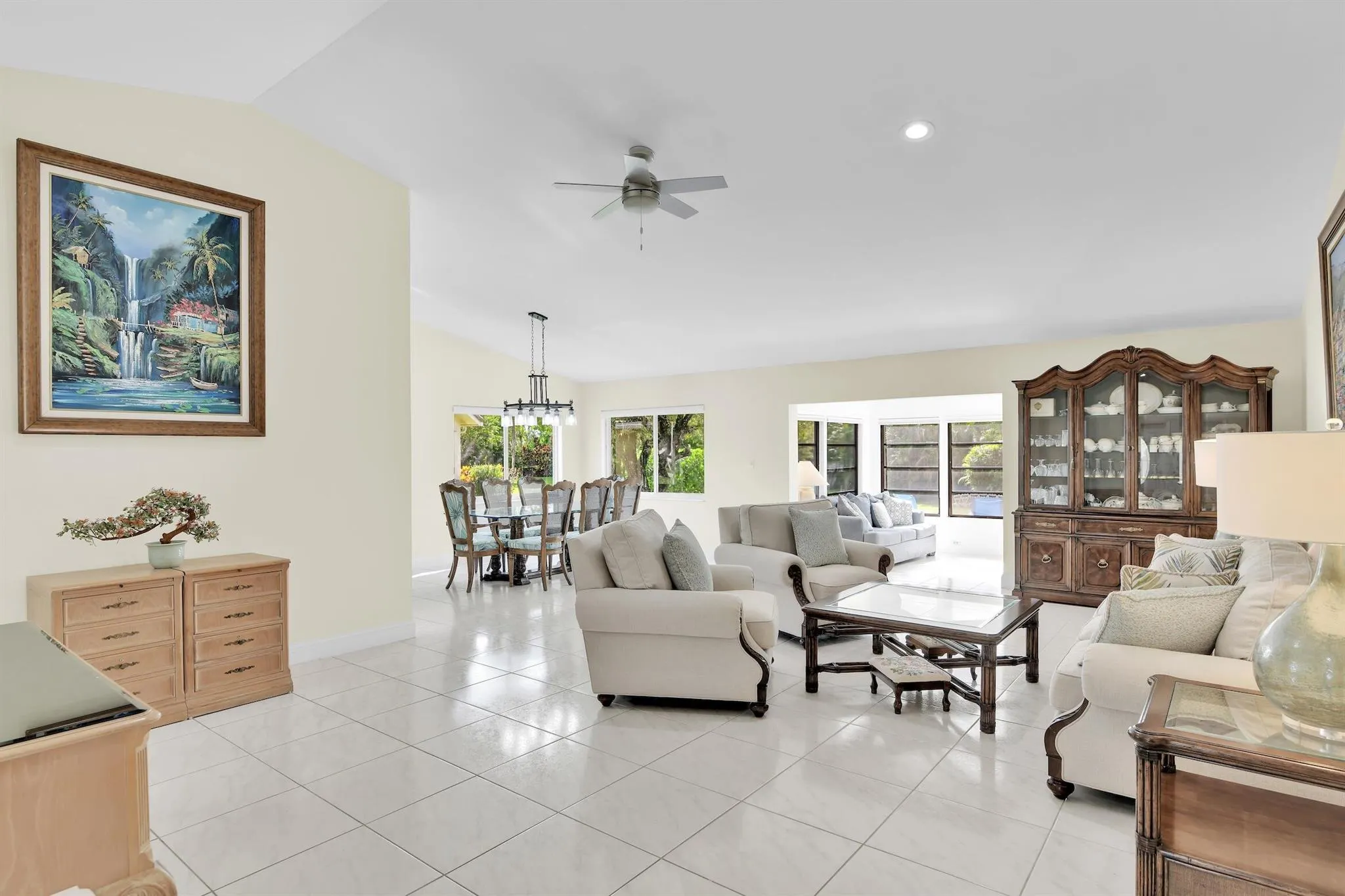 7962 Cloverfield Circle